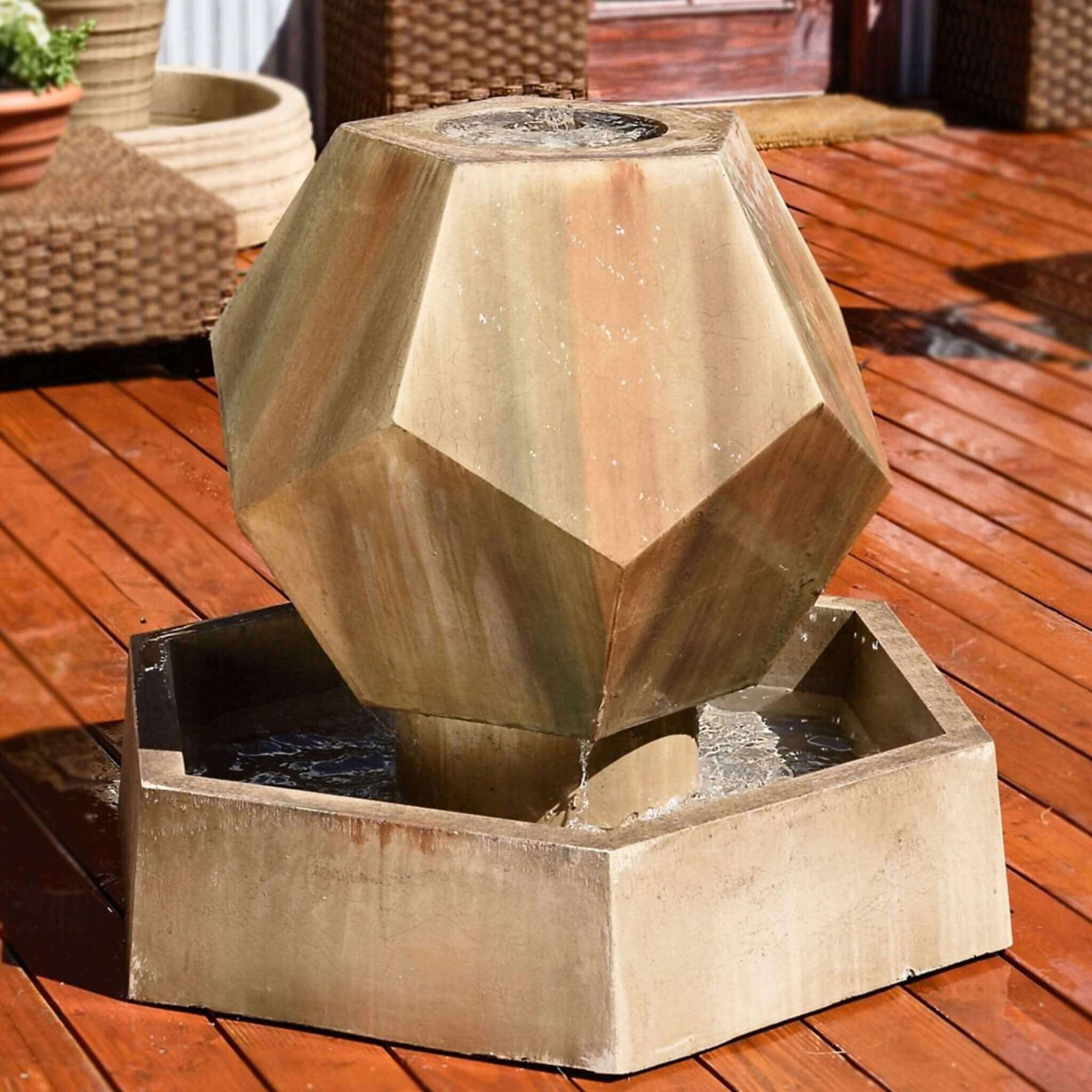 Twelve Sided Modern Concrete Fountain - GIST Fountains