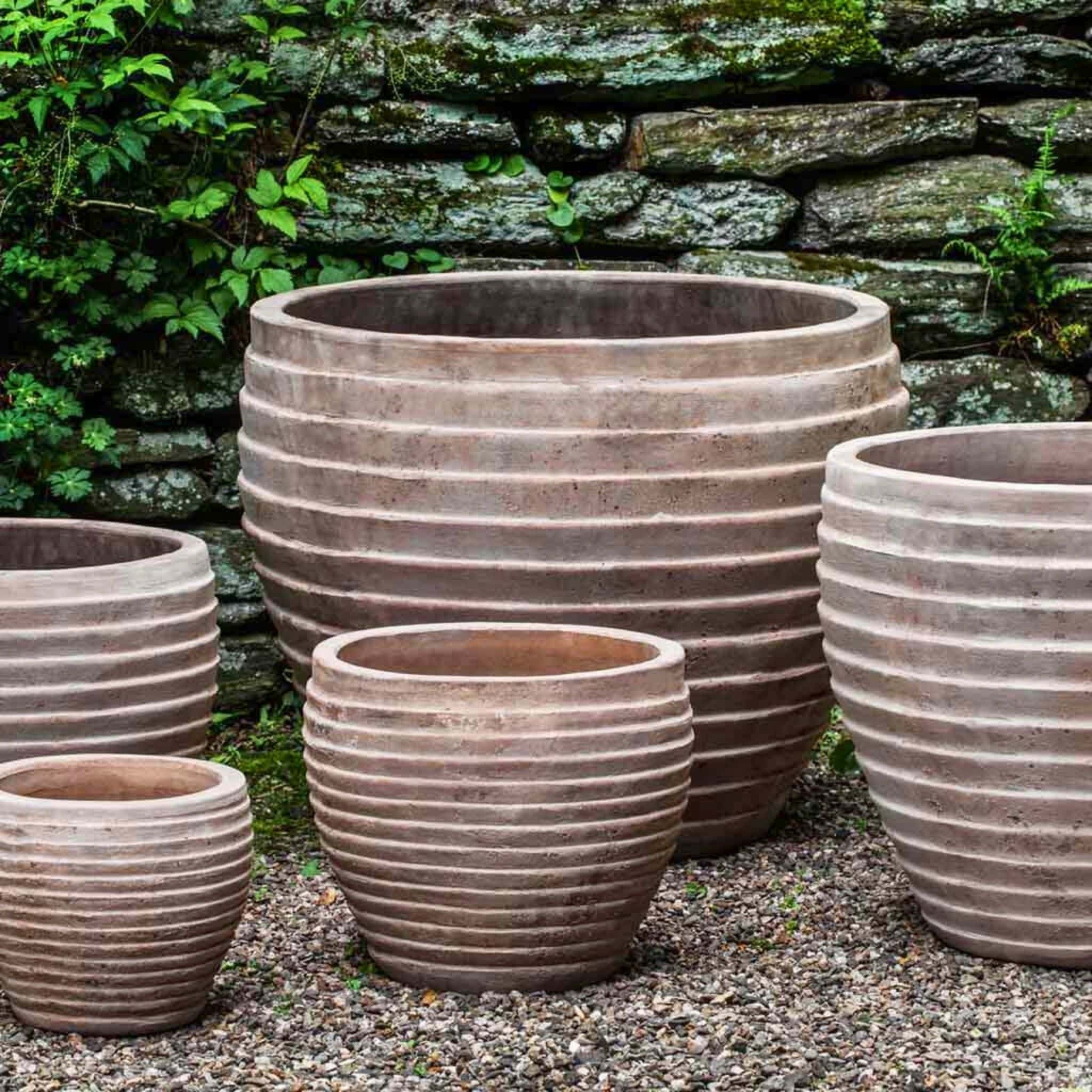 Elia Set of 5 Antico Terra Cotta Planters - Campania #6820