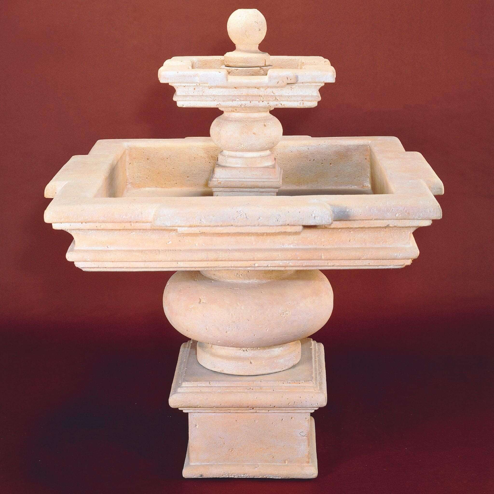 Fontana Quadra 2-Tier Concrete Fountain - Giannini #1080