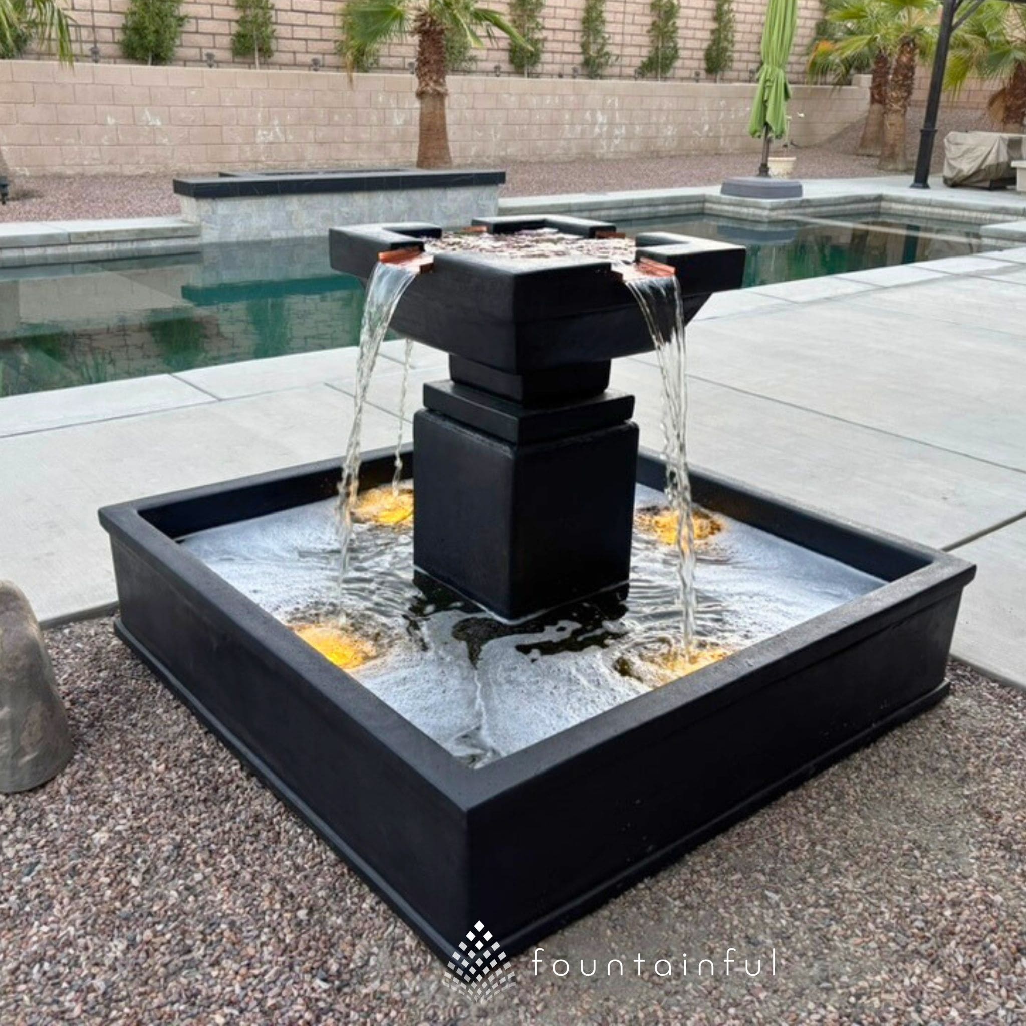 Miramar Concrete Fountain - Giannini #1817