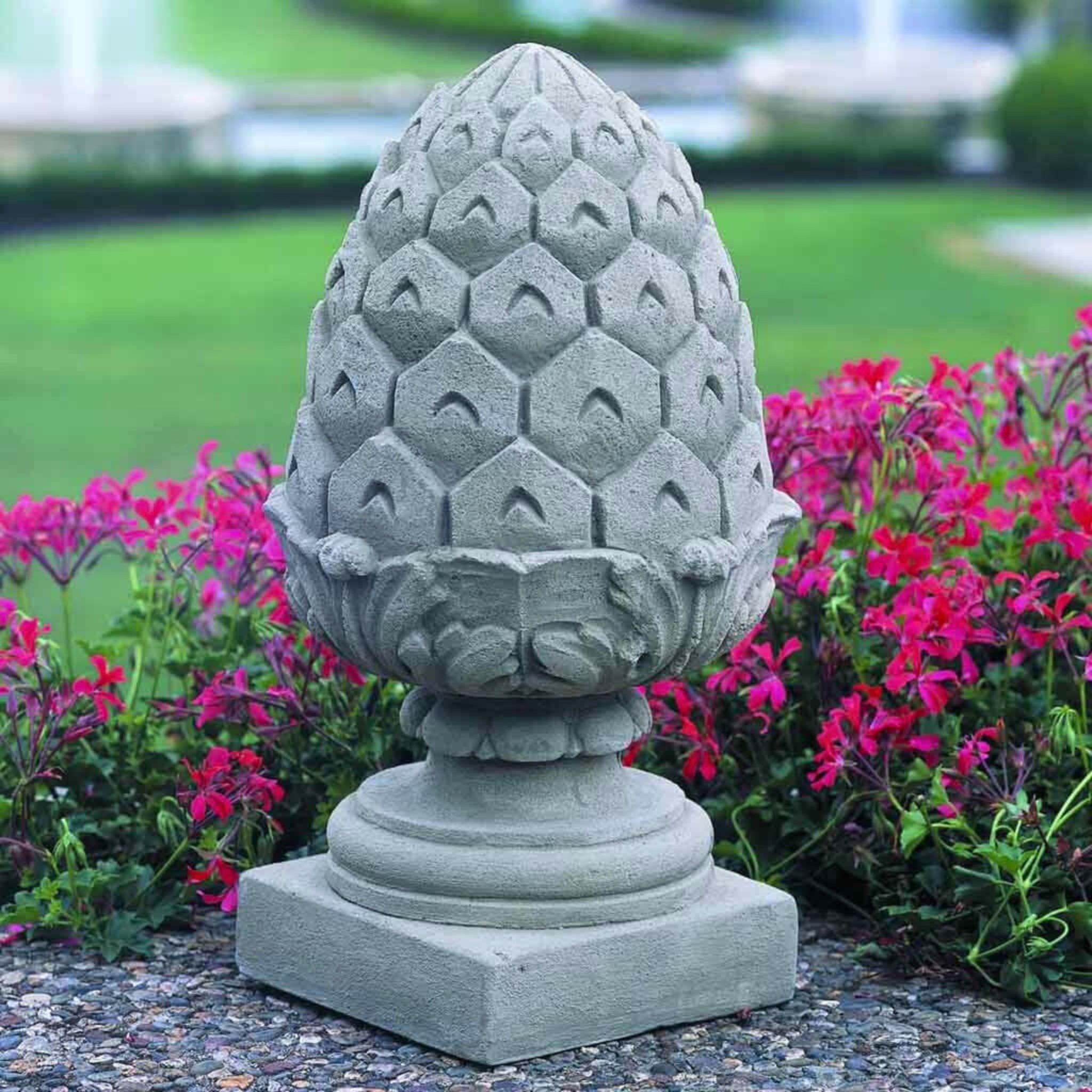 Longwood Pineapple Concrete Finial Statue - Campania #S255