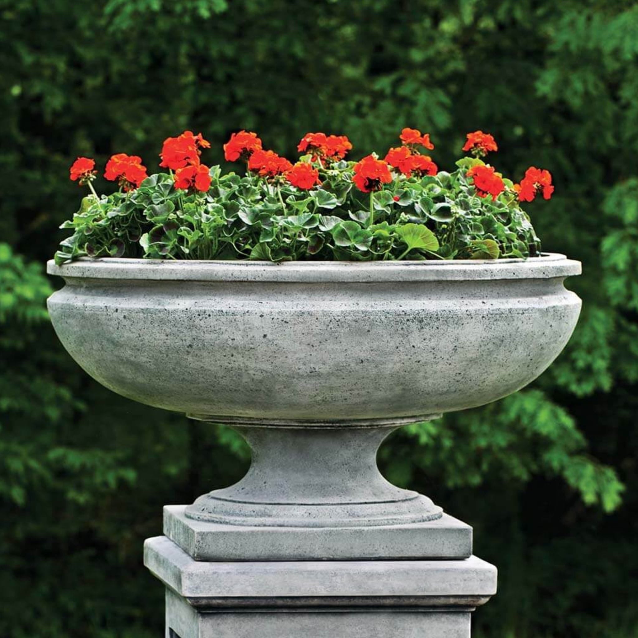St. Louis Concrete Urn Planter - Campania #P631