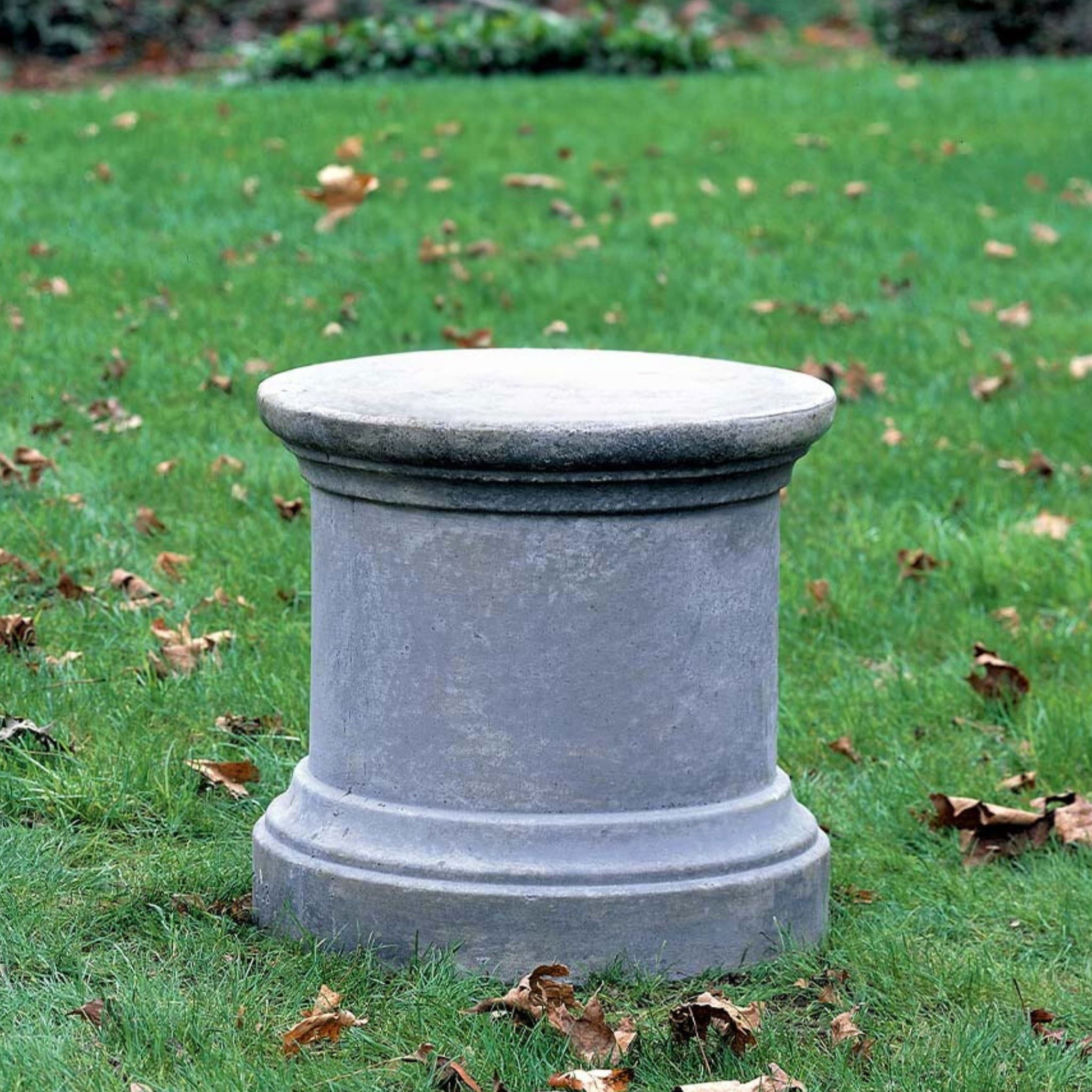 Plain Round Concrete Statuary Pedestal PD108
