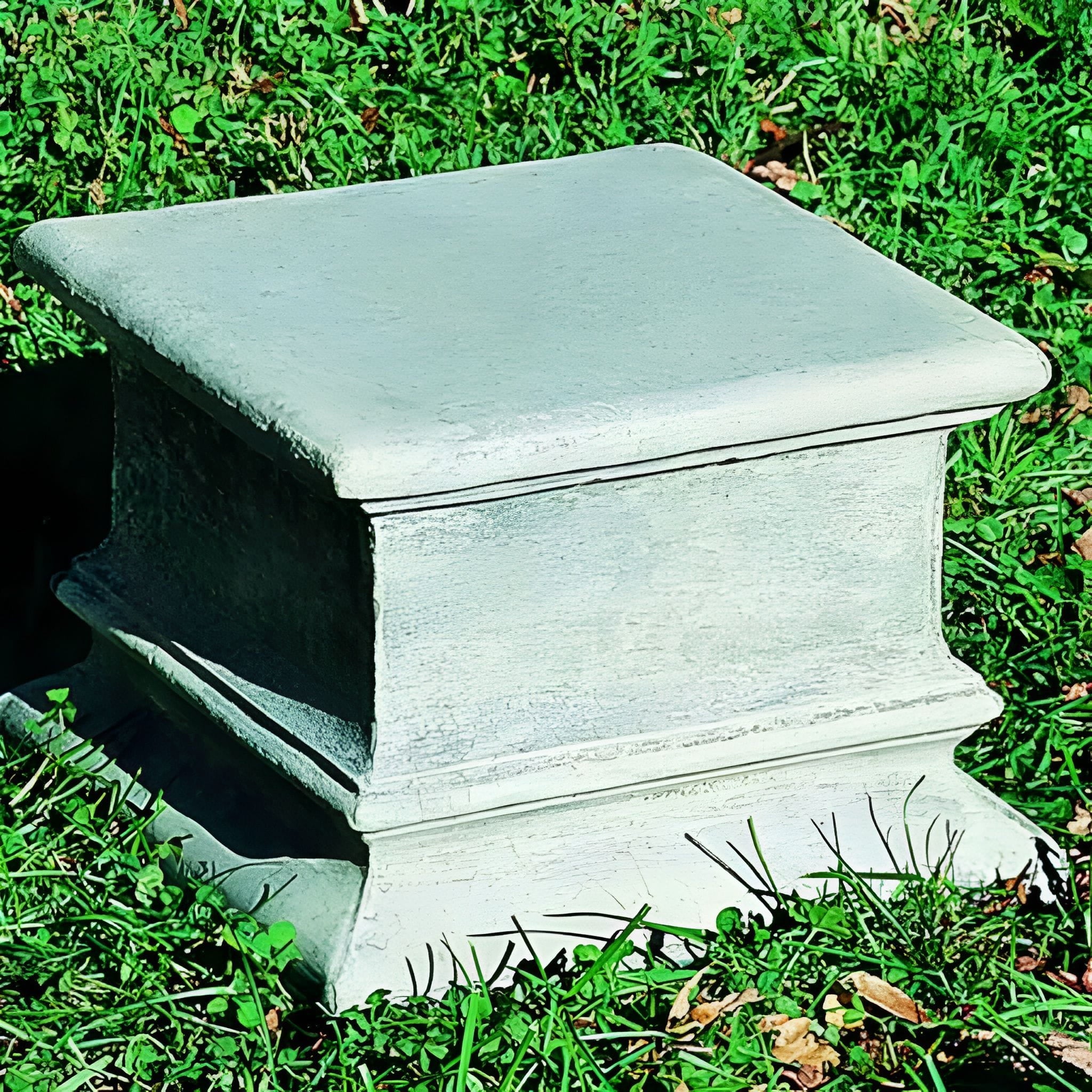 Plain Quadro Concrete Statuary Pedestal - Campania #PD38