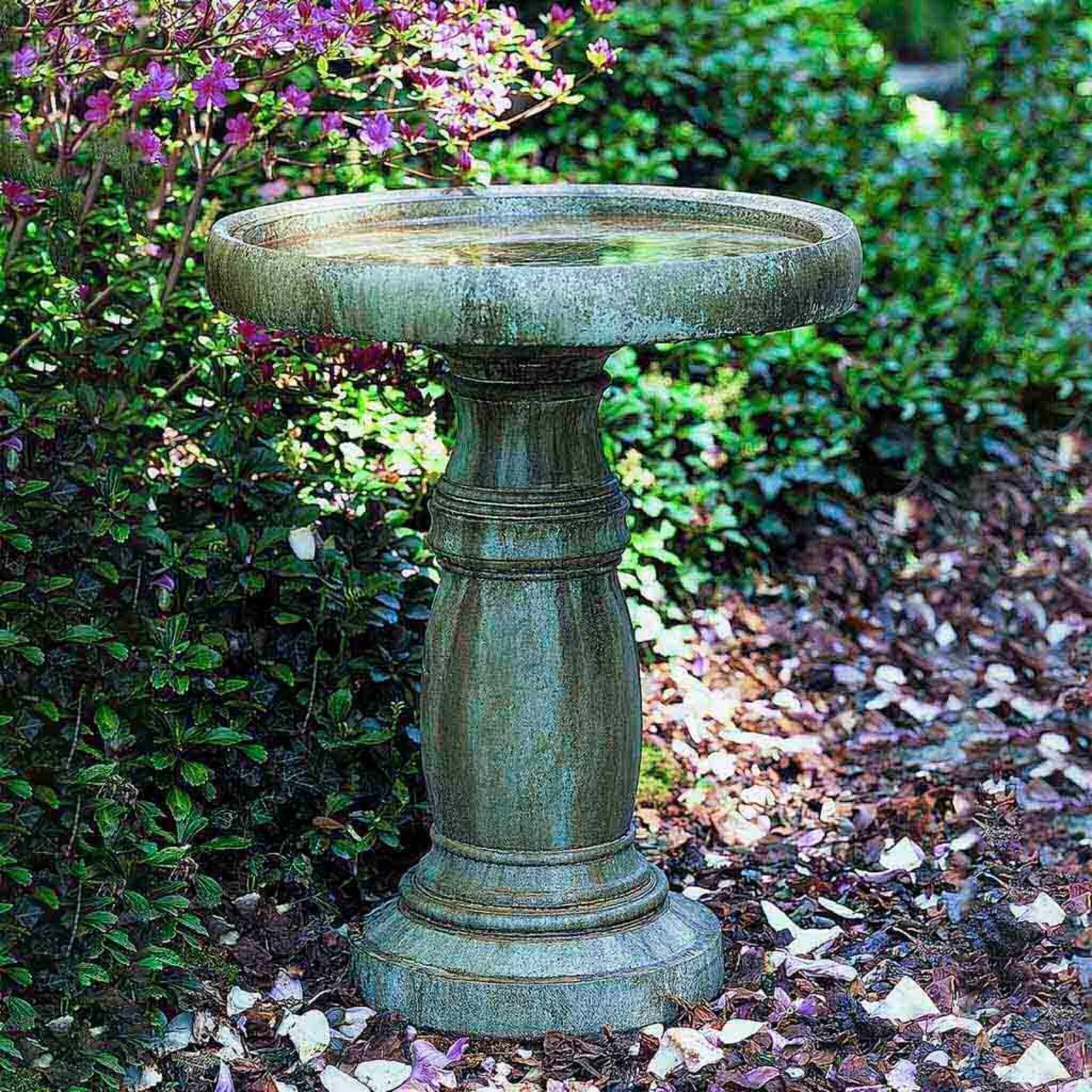 The Classic Large Concrete Bird Bath - Campania #B018