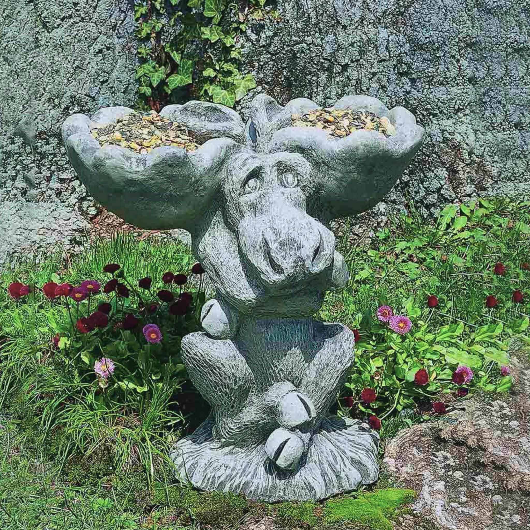 Moose Concrete Bird Bath and Feeder - Campania #B047