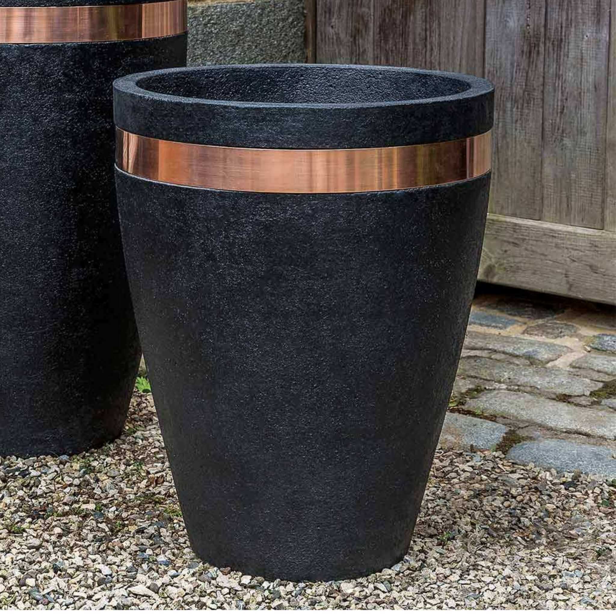 Moderne Tapered Concrete Planter - Campania #P867