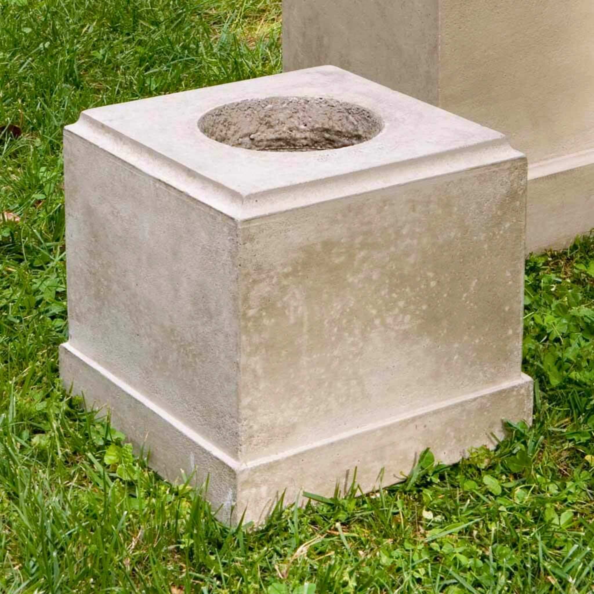 Classic Concrete Planter Pedestals - Tall & Short - Campania