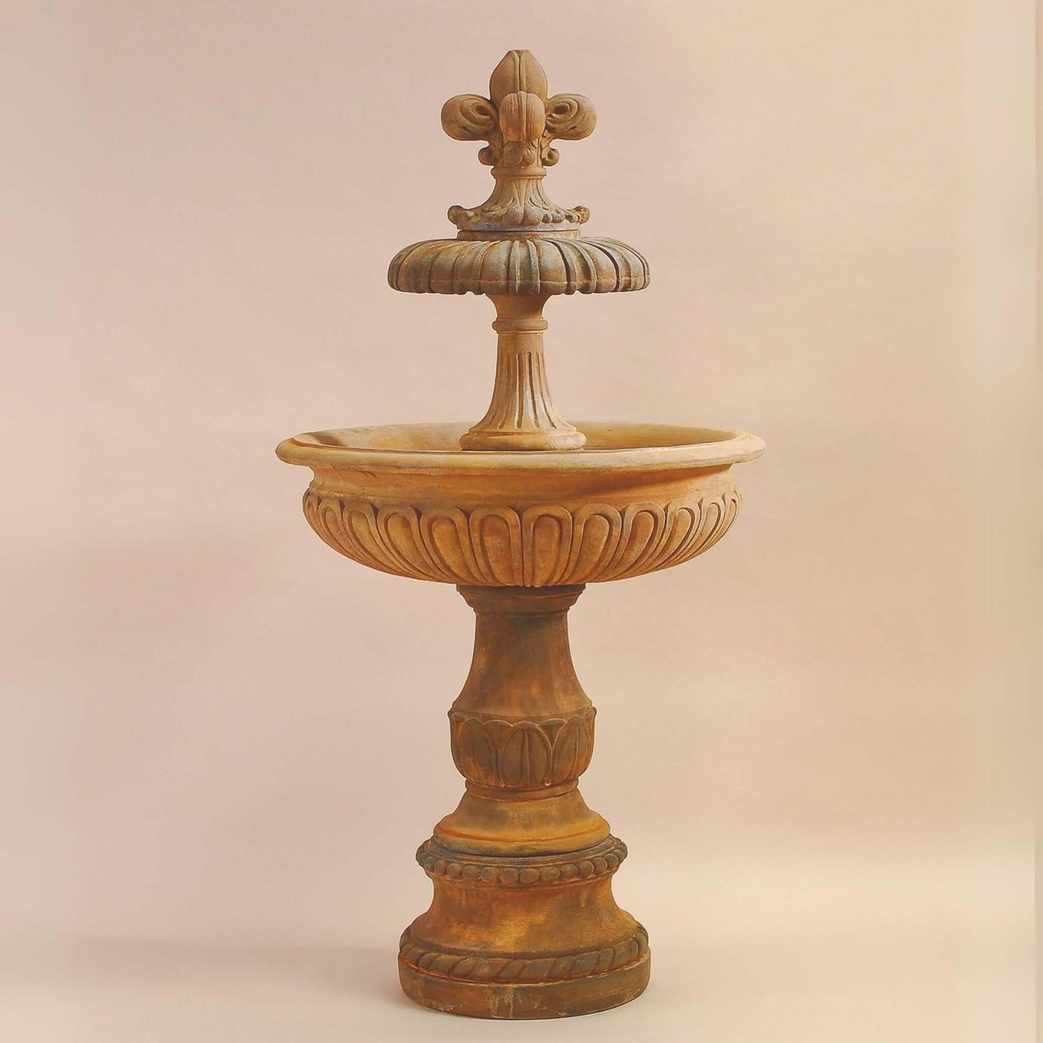 Piazza Nuova Concrete Fountain - Giannini #1557