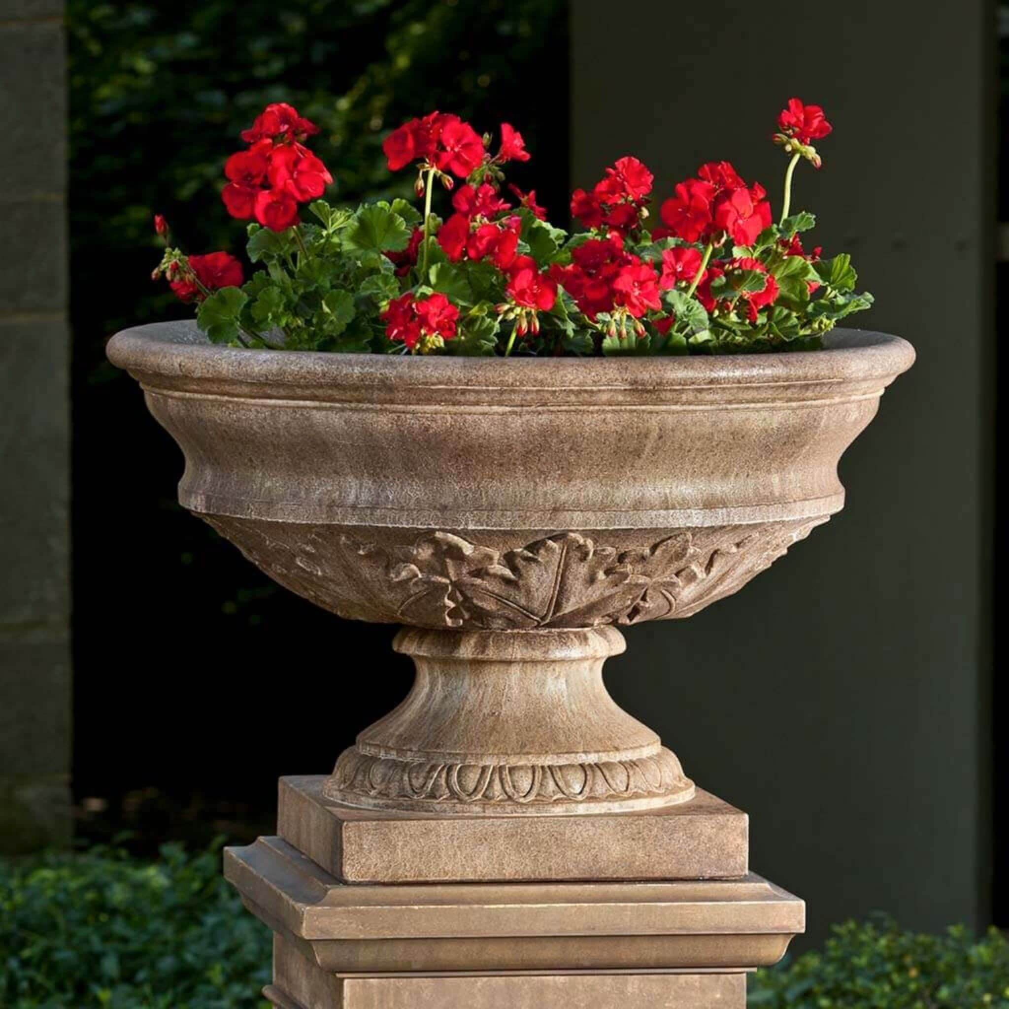 Coachhouse Concrete Urn Planter - Campania #P595