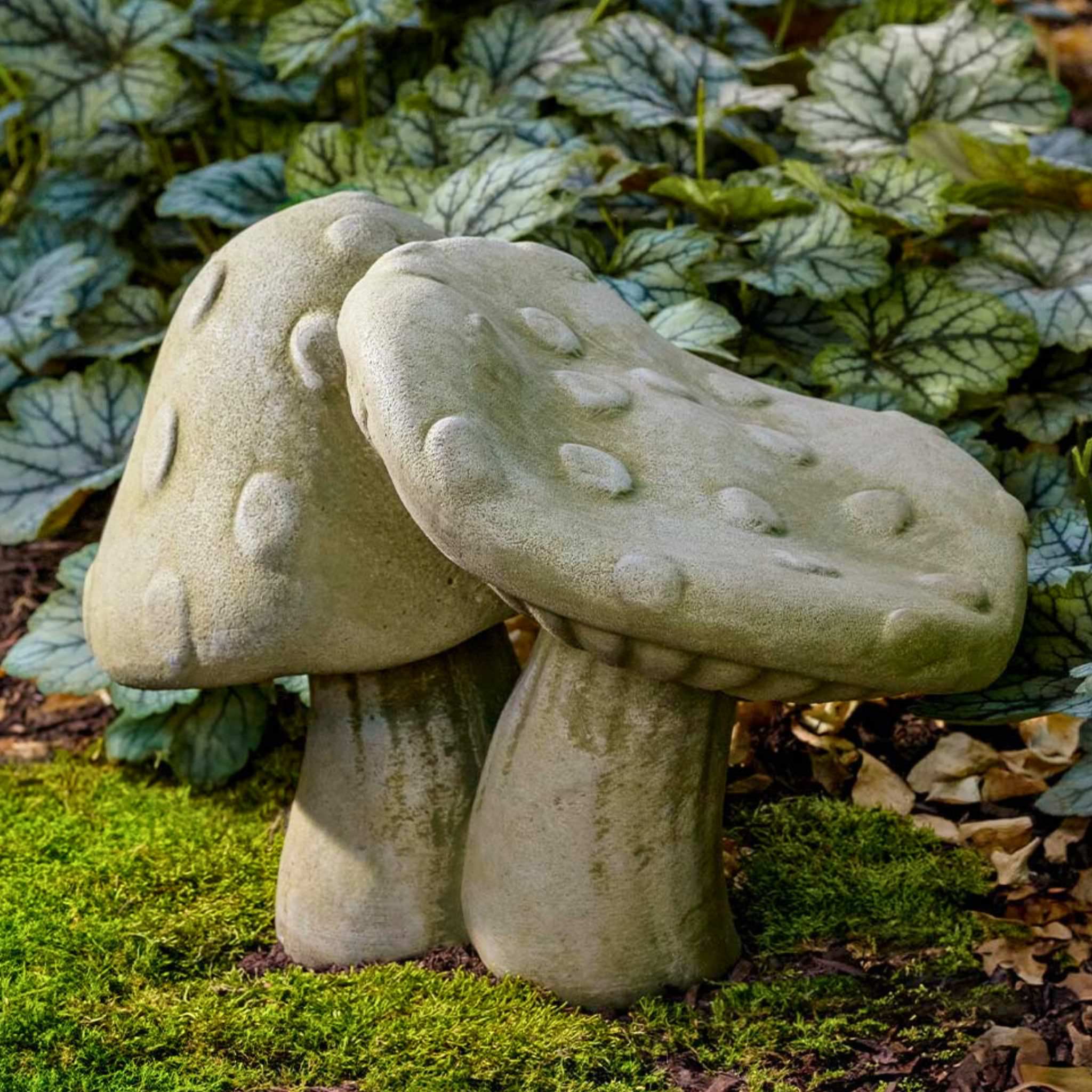 Toadstools Concrete Statue - Campania #S549