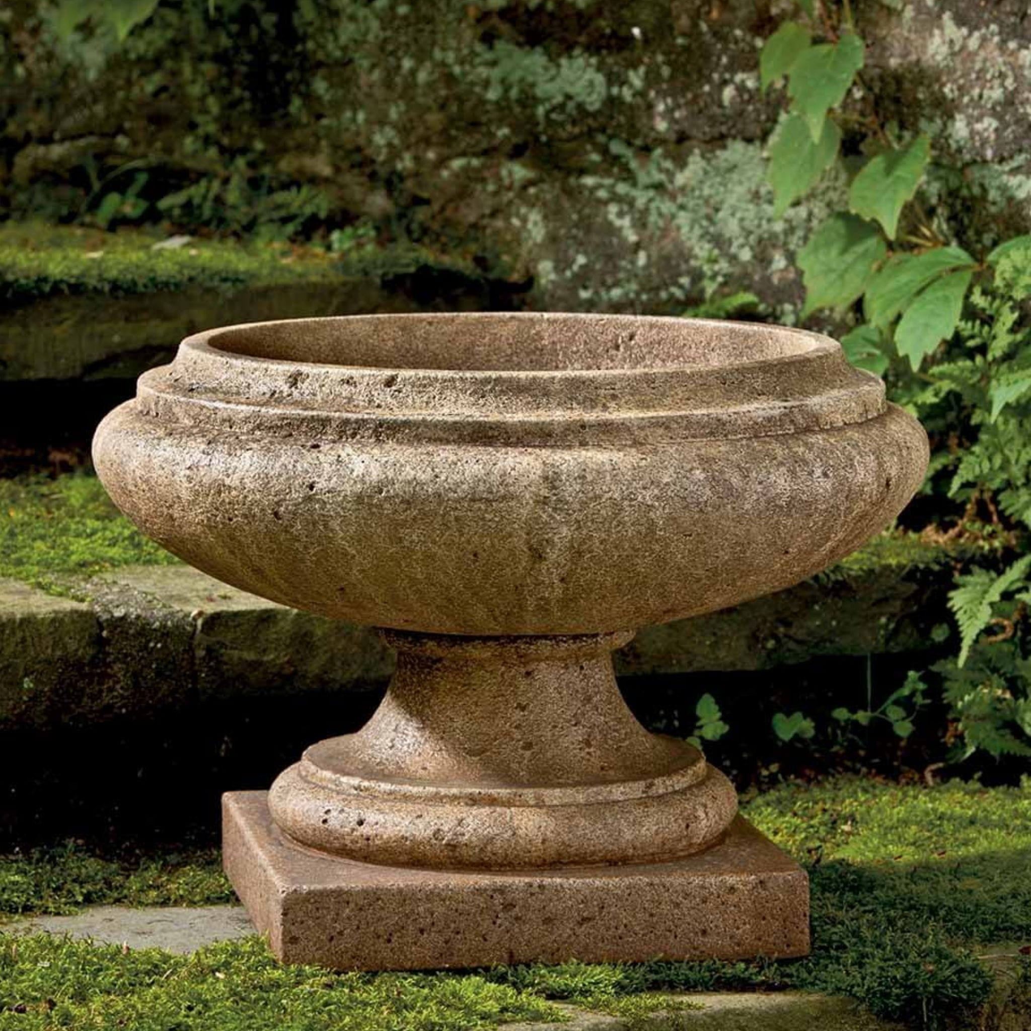 Marella Concrete Urn Planter - Campania #P598