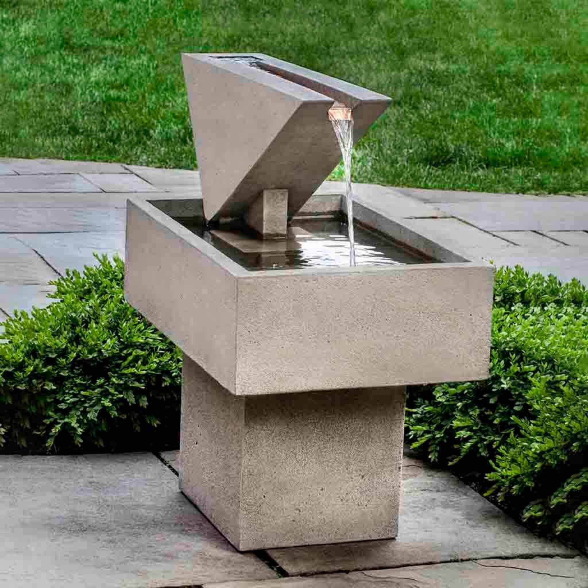 Triad Concrete Fountain - Campania #FT285