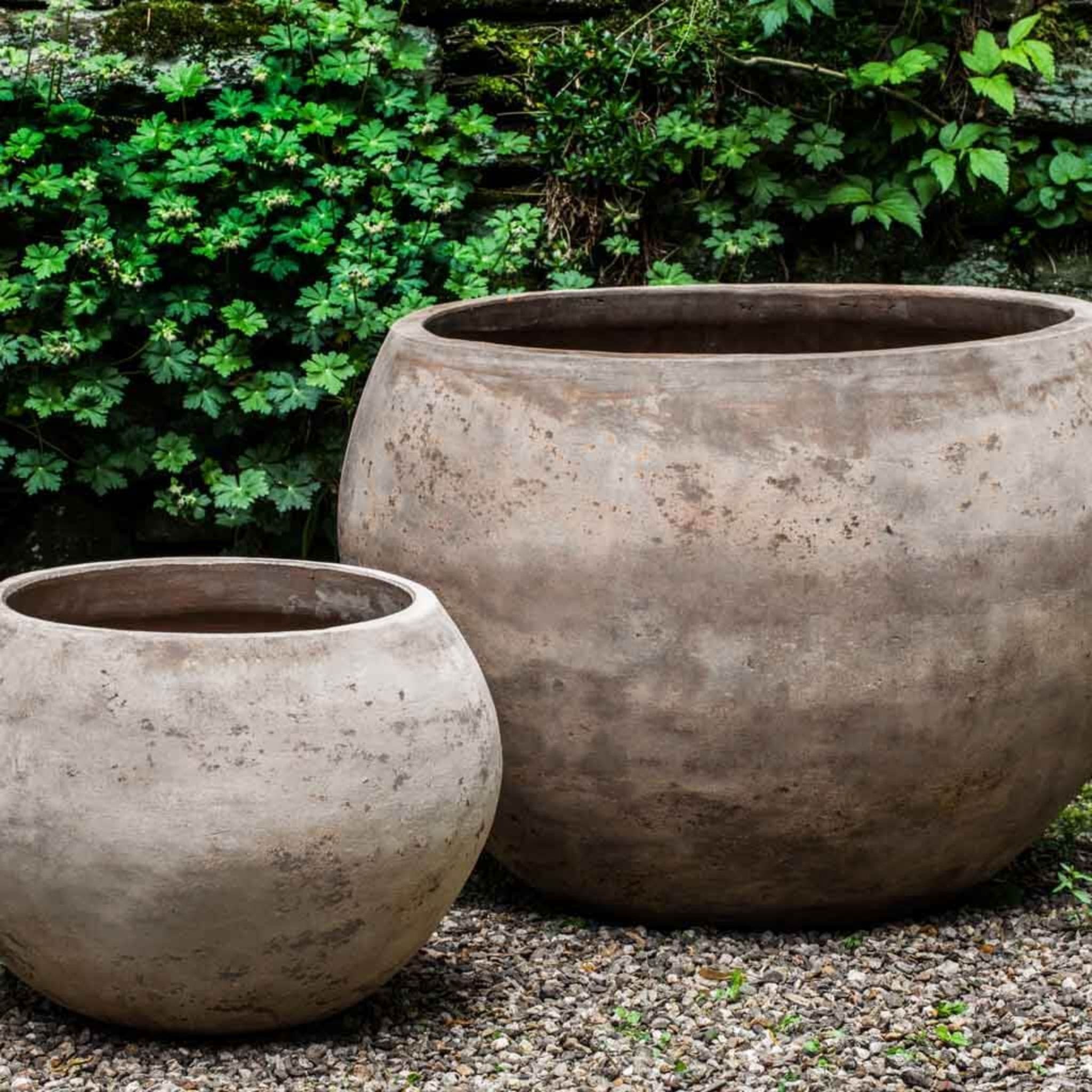 Paseo Bowl Set of 2 Antico Terra Cotta Planters - Campania #6821
