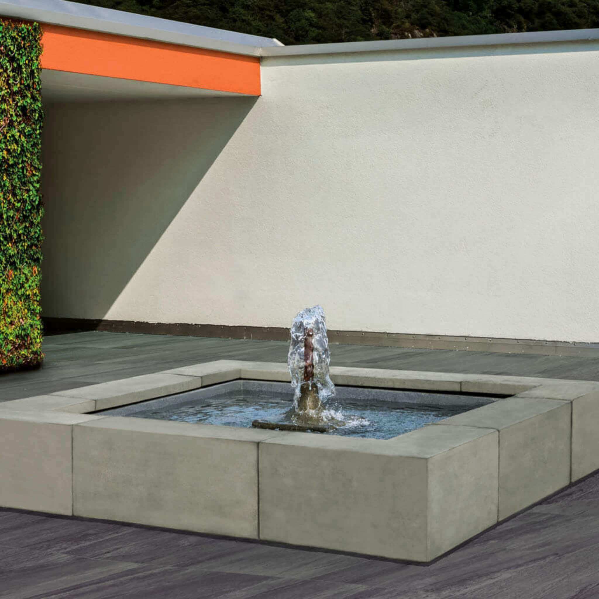 Concourse Concrete Fountain - Campania #FT343