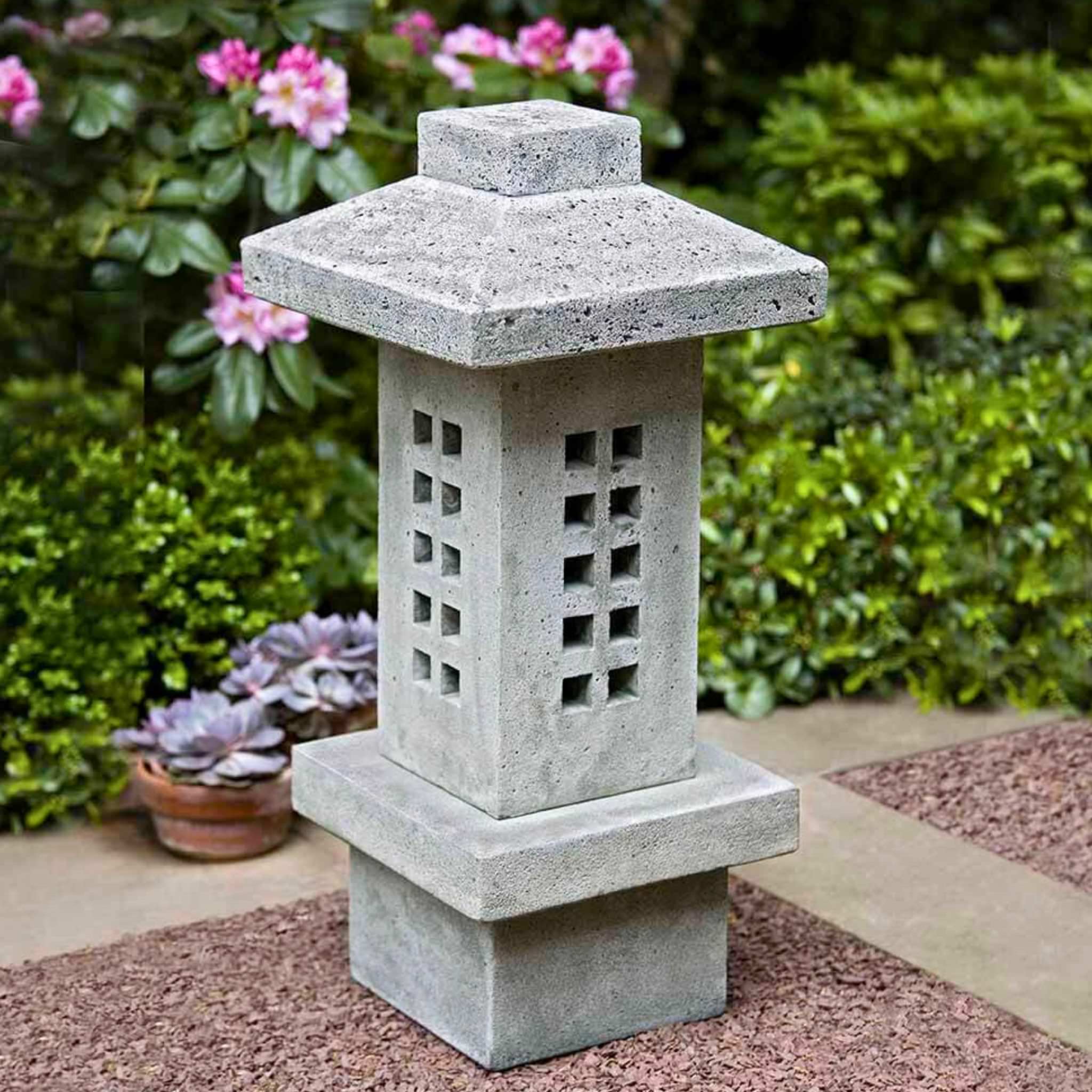 Naka Lantern Concrete Garden Statue - Campania #OR105