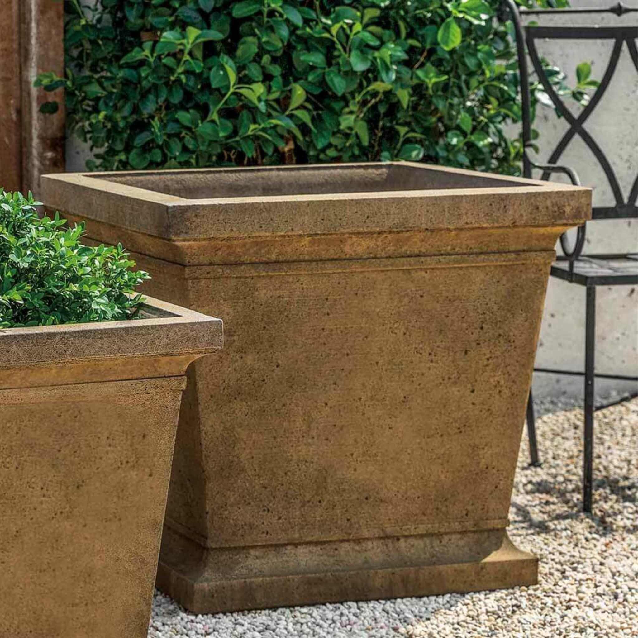 Madison Large Concrete Planter - Campania #P872