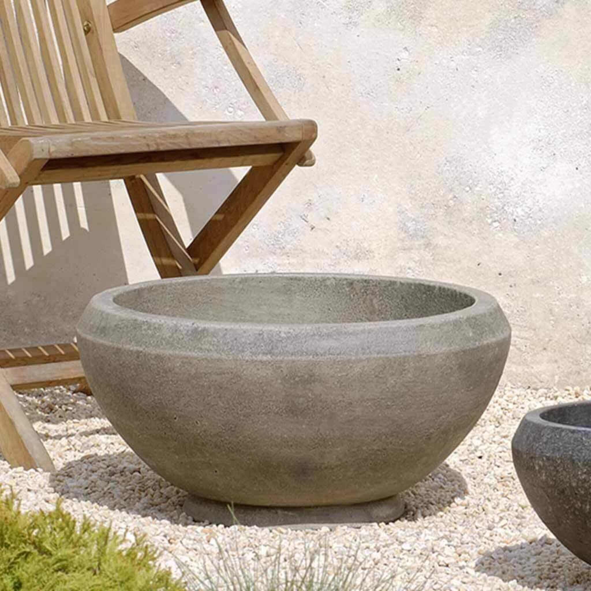Giulia Concrete Planter - Medium - Campania #P407B