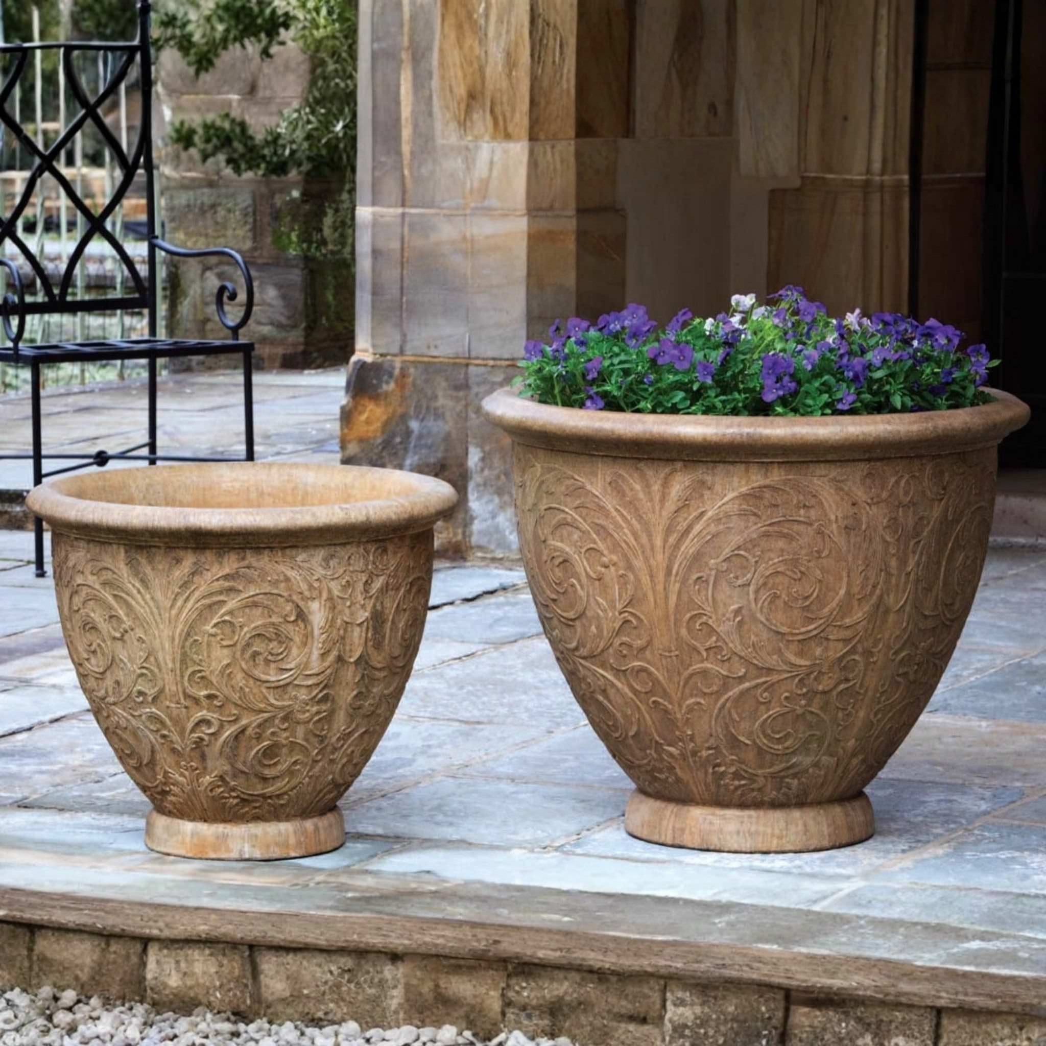 Arabesque Large Concrete Planters - Campania