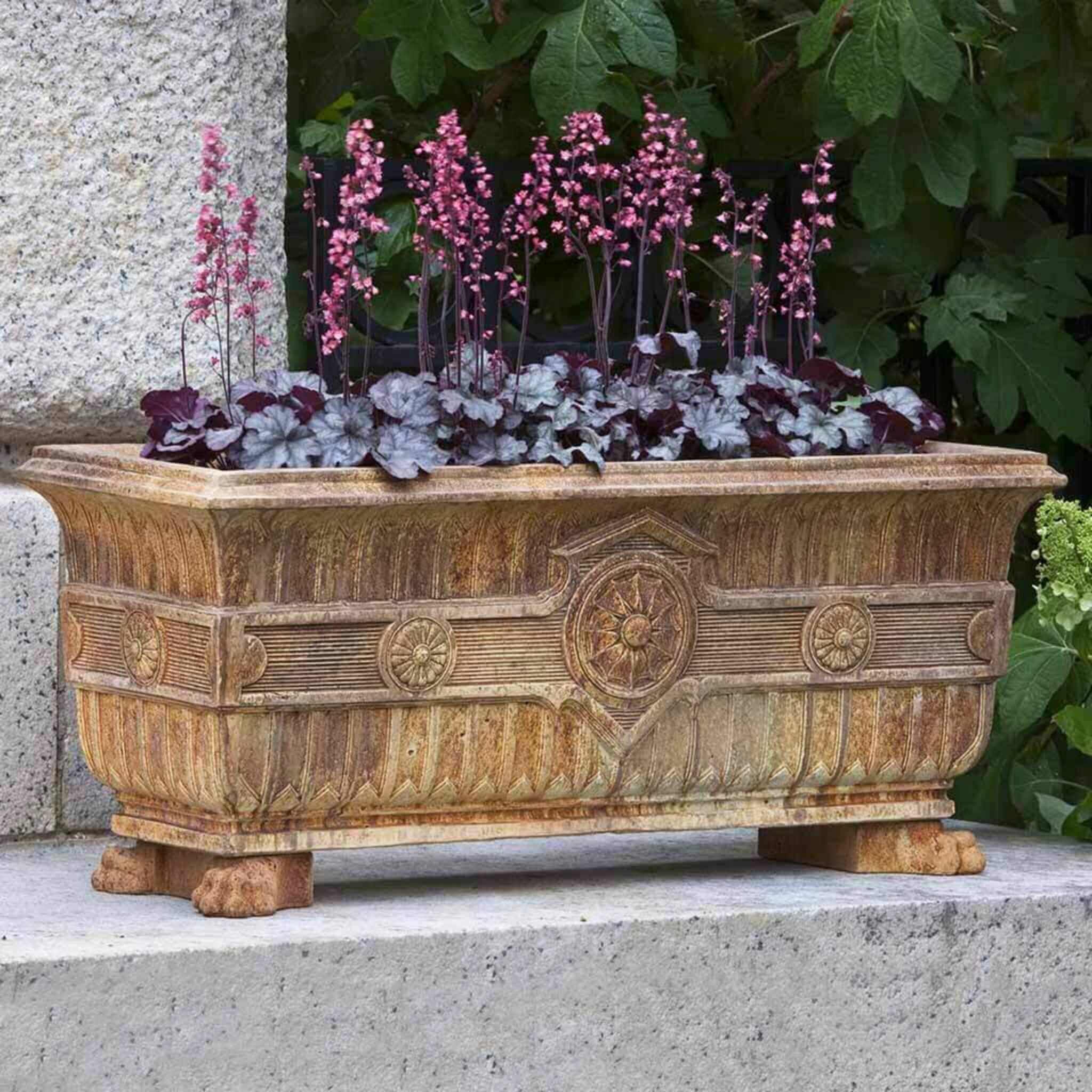 Smithsonian Eastlake Fern Concrete Box Planter - Campania #P533