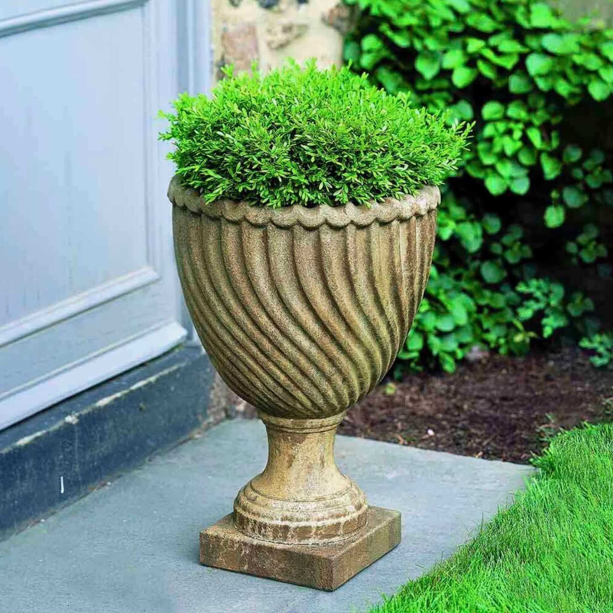 Ravenna Urn Concrete Planter - Campania #P34