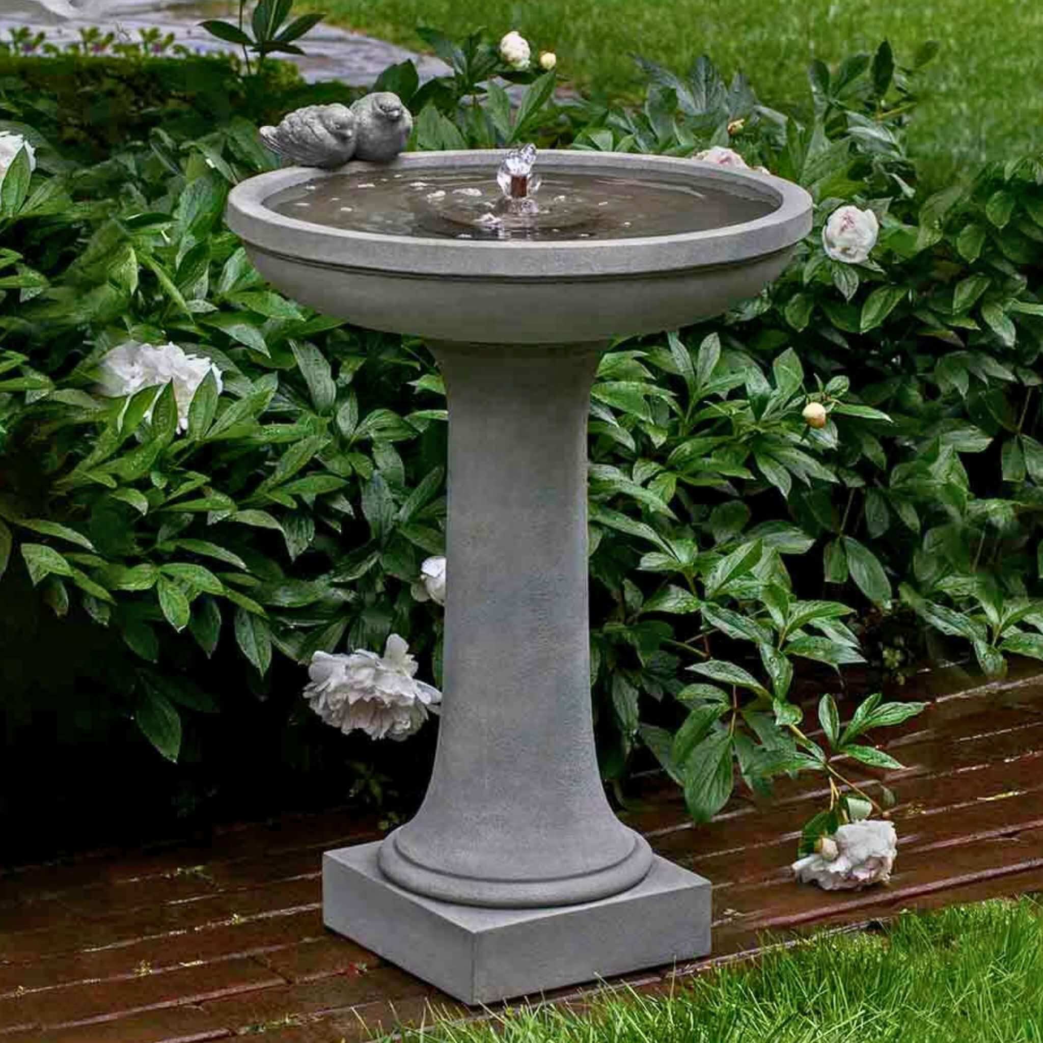 Juliet Concrete Fountain - Campania #FT310