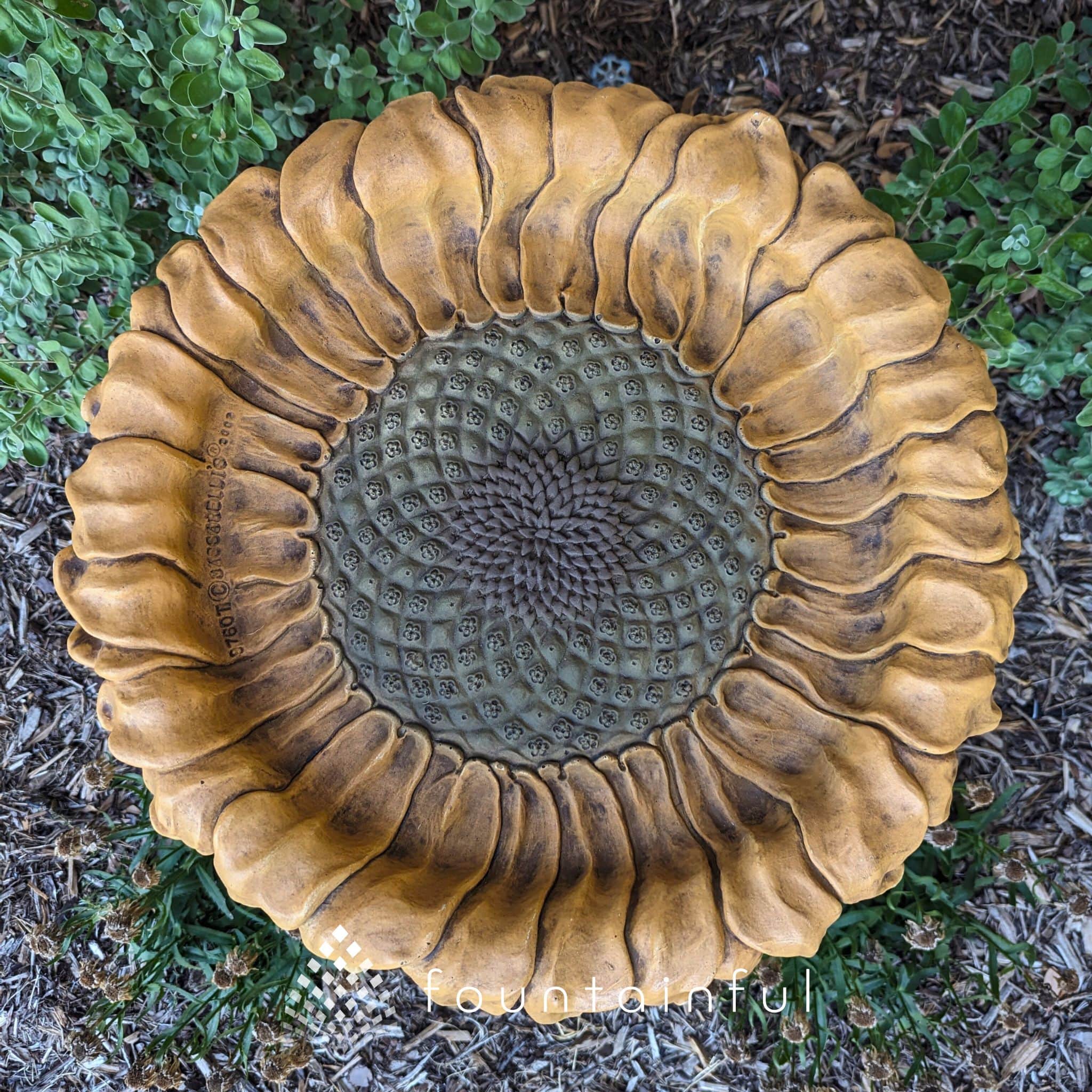 Sunflower outlet bird bath statue