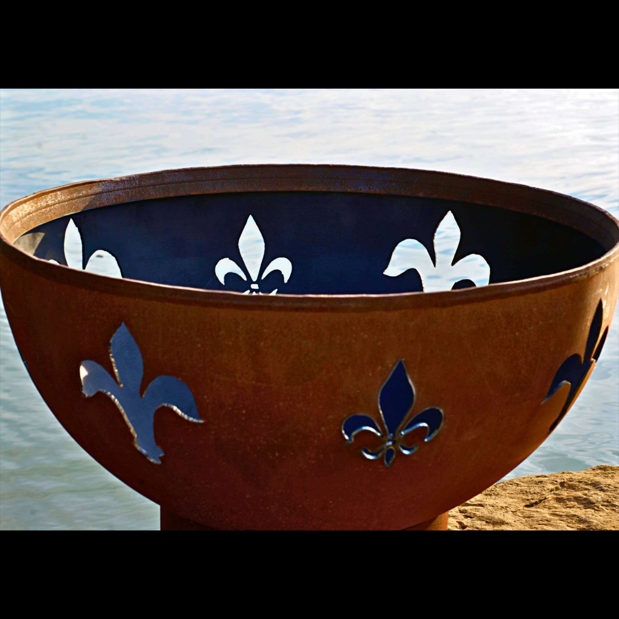 Fleur de Lis Wood Burning Fire Pit in Steel - Fire Pit Art