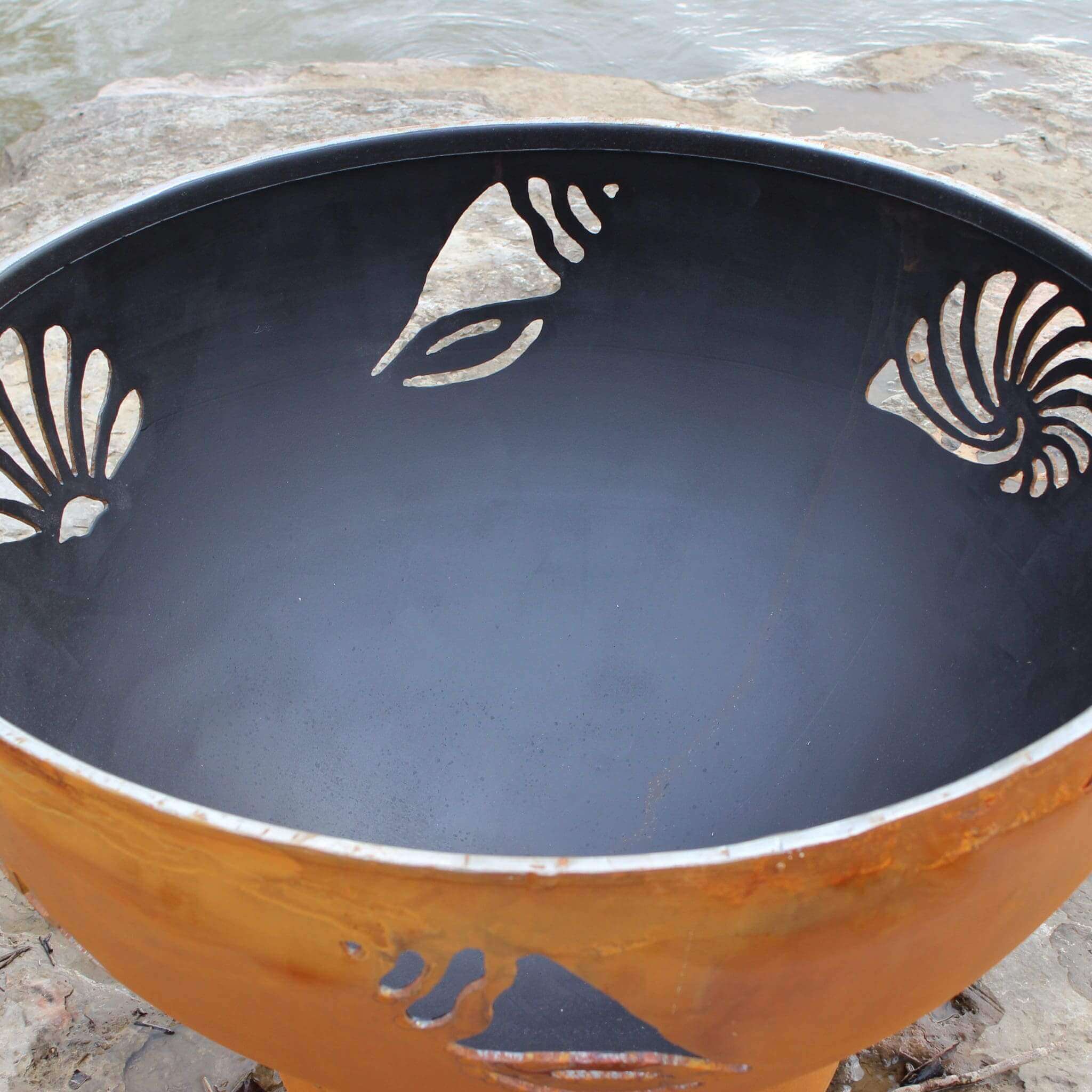 Beachcomber Gas Fire Pit in Steel - Fire Pit Art