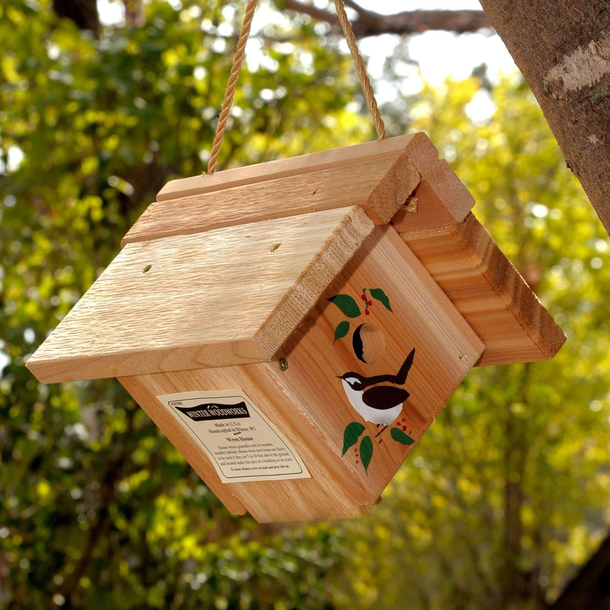 Wren Hanging Birdhouse - Cedar Wood | Winter Woodworks