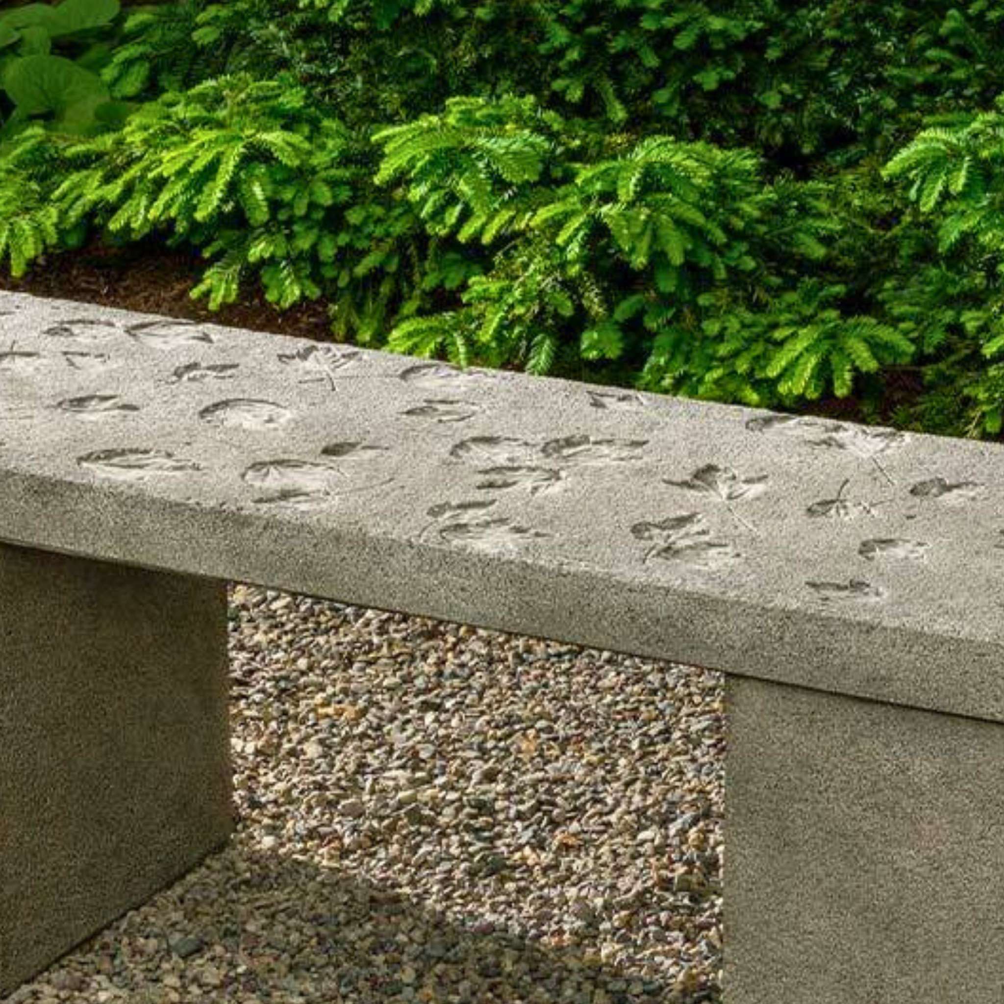 Woodland Leaves Concrete Garden Bench - Campania #BE153