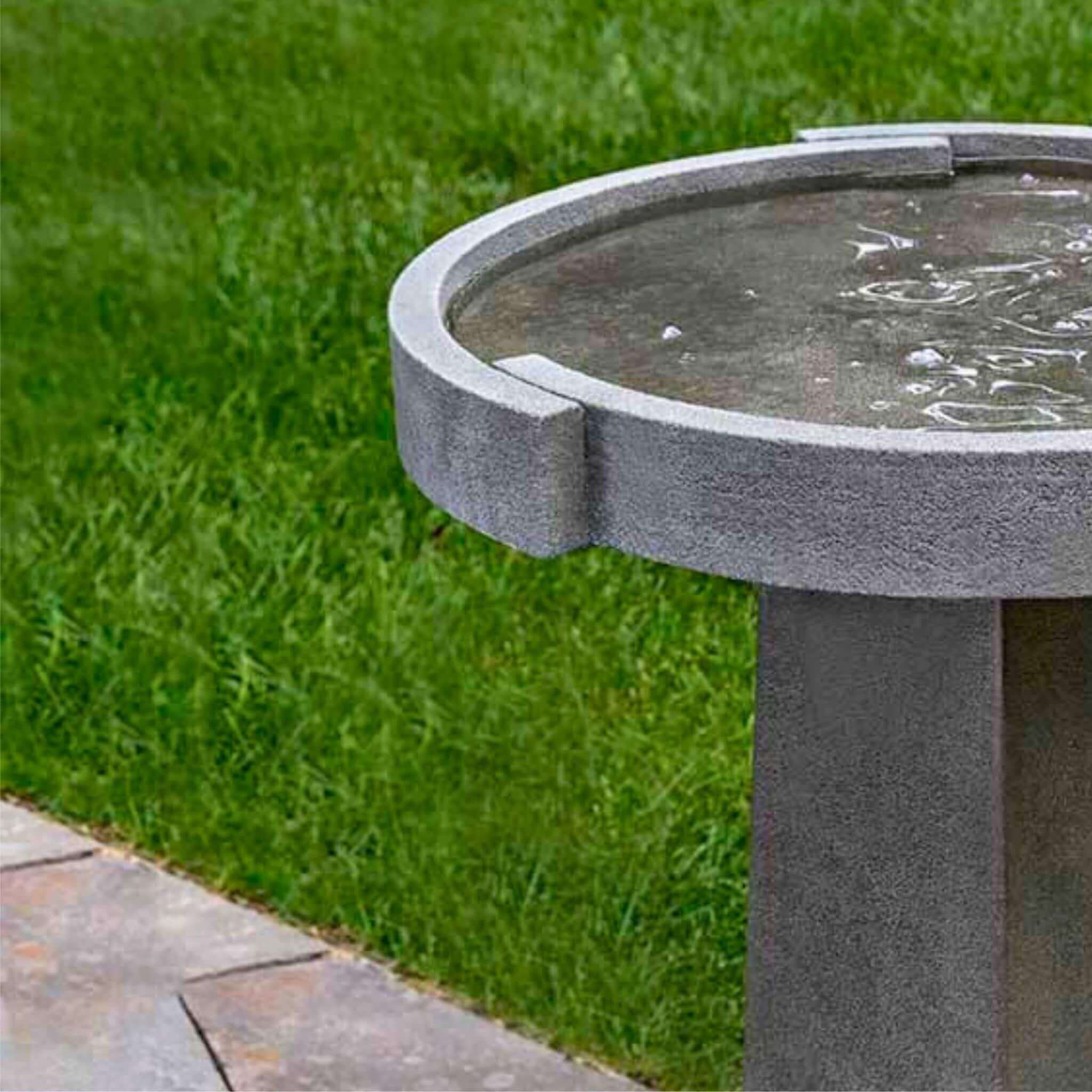Concept Concrete Bird Bath - Campania #B185