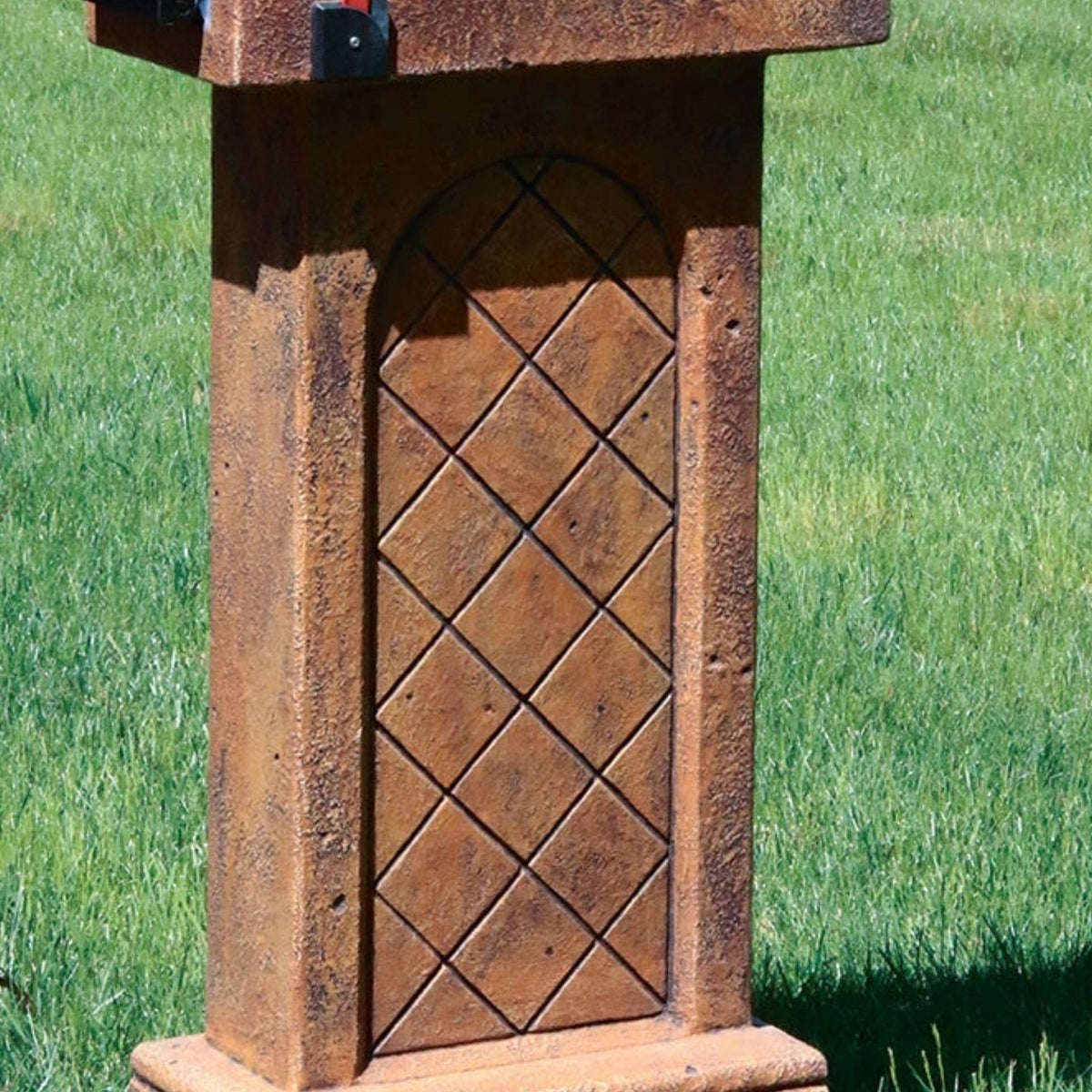 Tiled Concrete Mailbox - Massarellis #4744