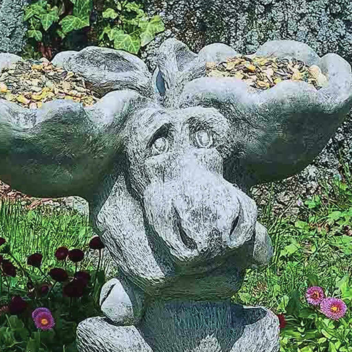 Moose Concrete Bird Bath and Feeder - Campania #B047