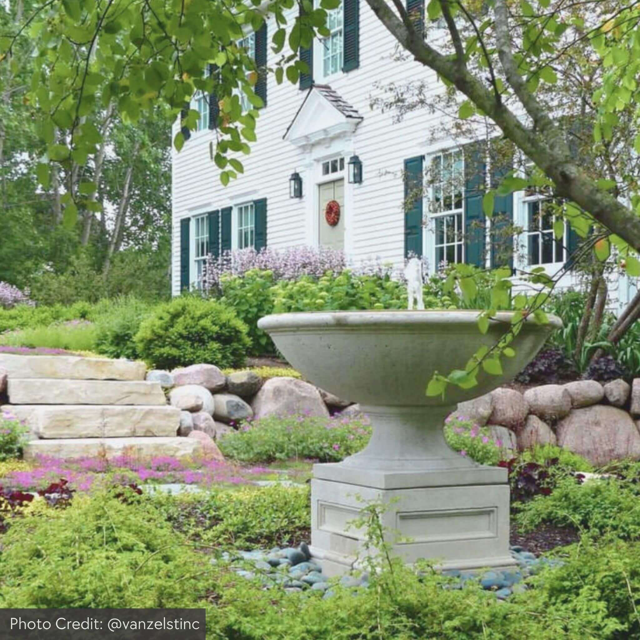 Aurelia Concrete Fountain - Campania #FT283