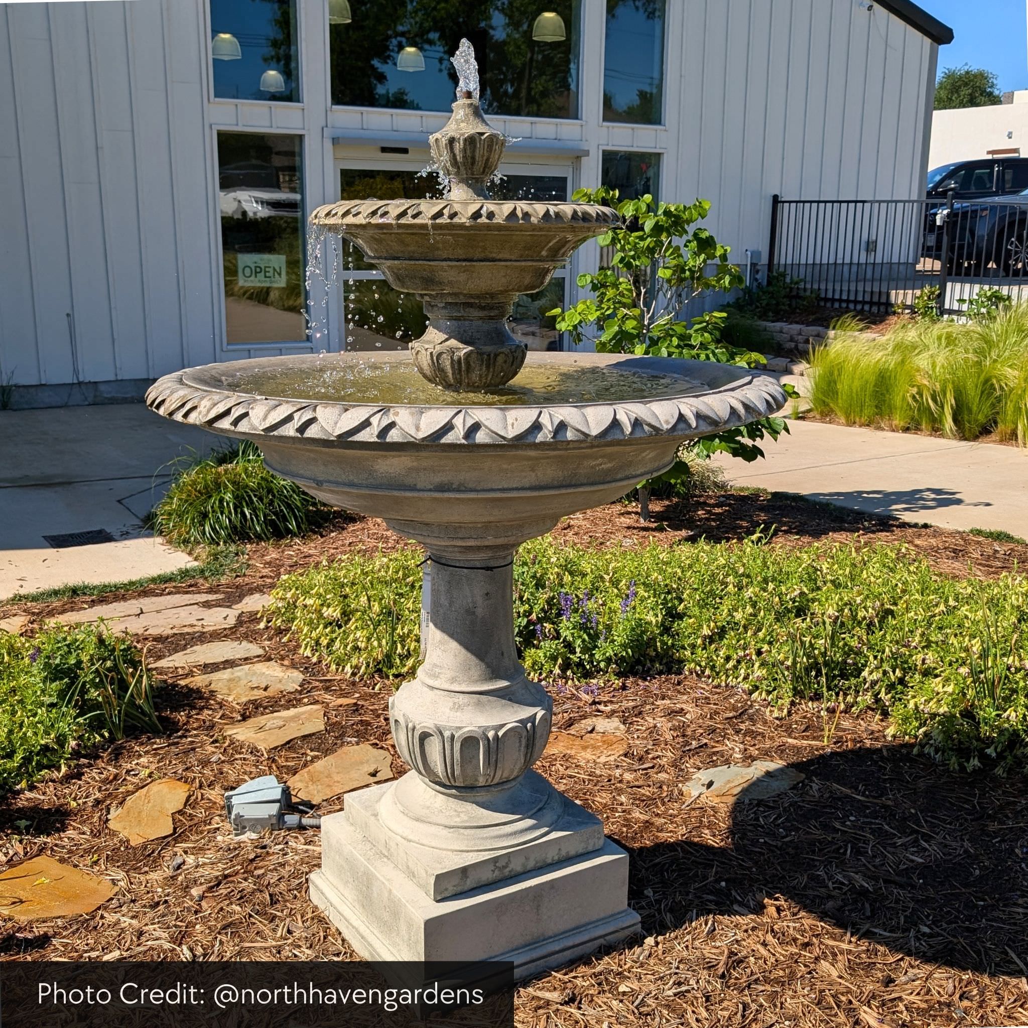 Richmond Hill 2-Tier Concrete Fountain - Campania #FT387