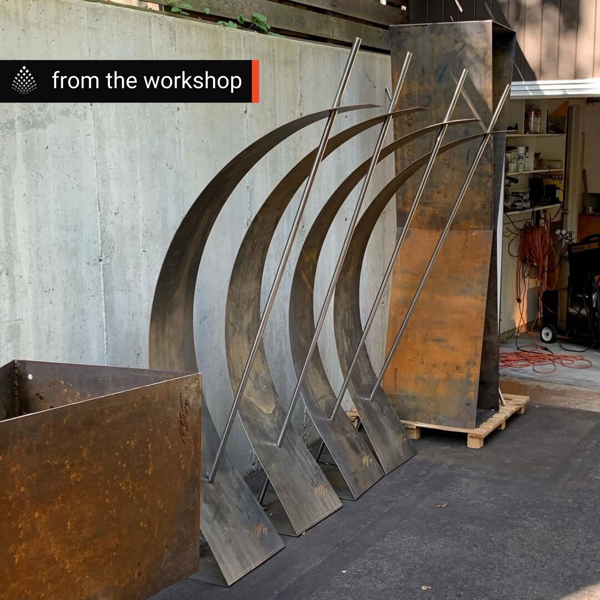 Wave-2 Modern Fountain in Steel