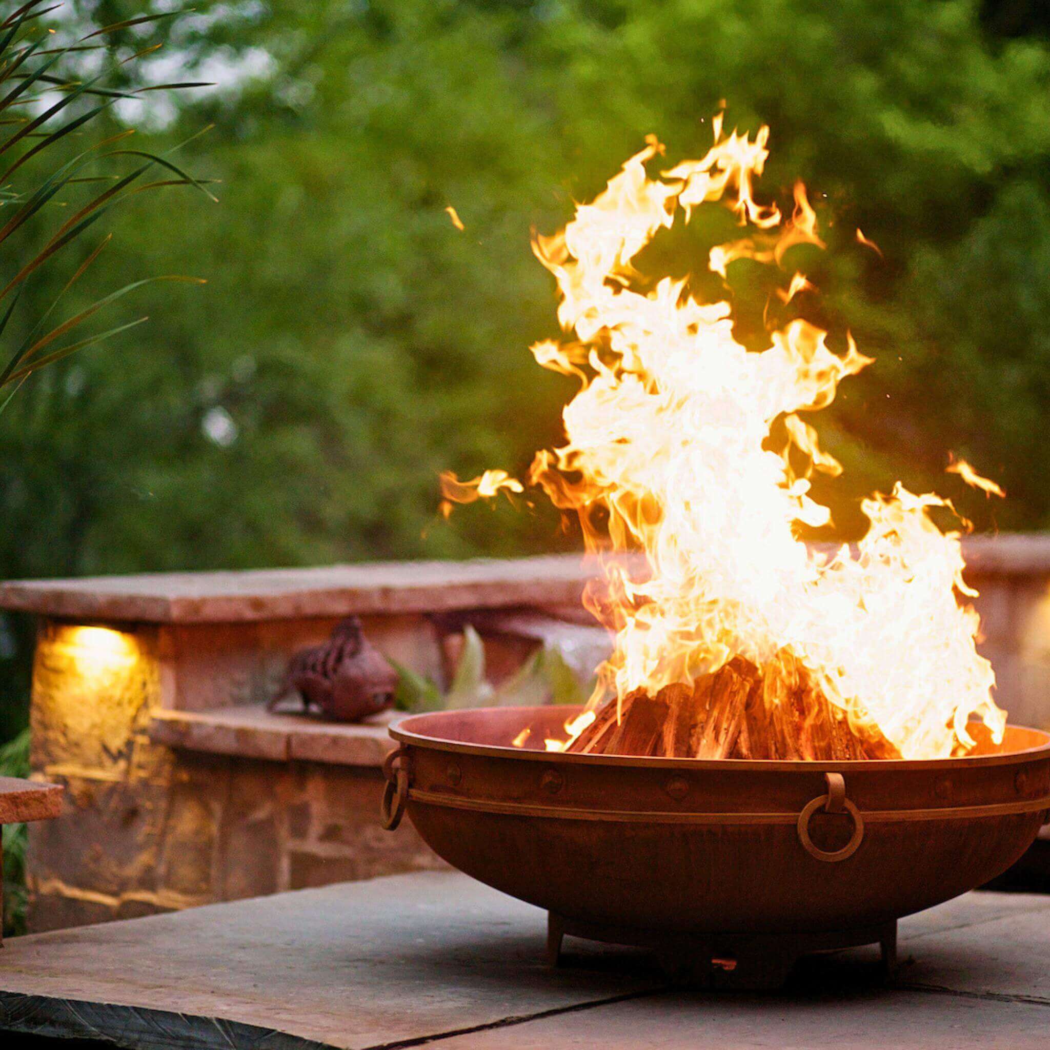 Emperor Gas Fire Pit in Steel - Fire Pit Art