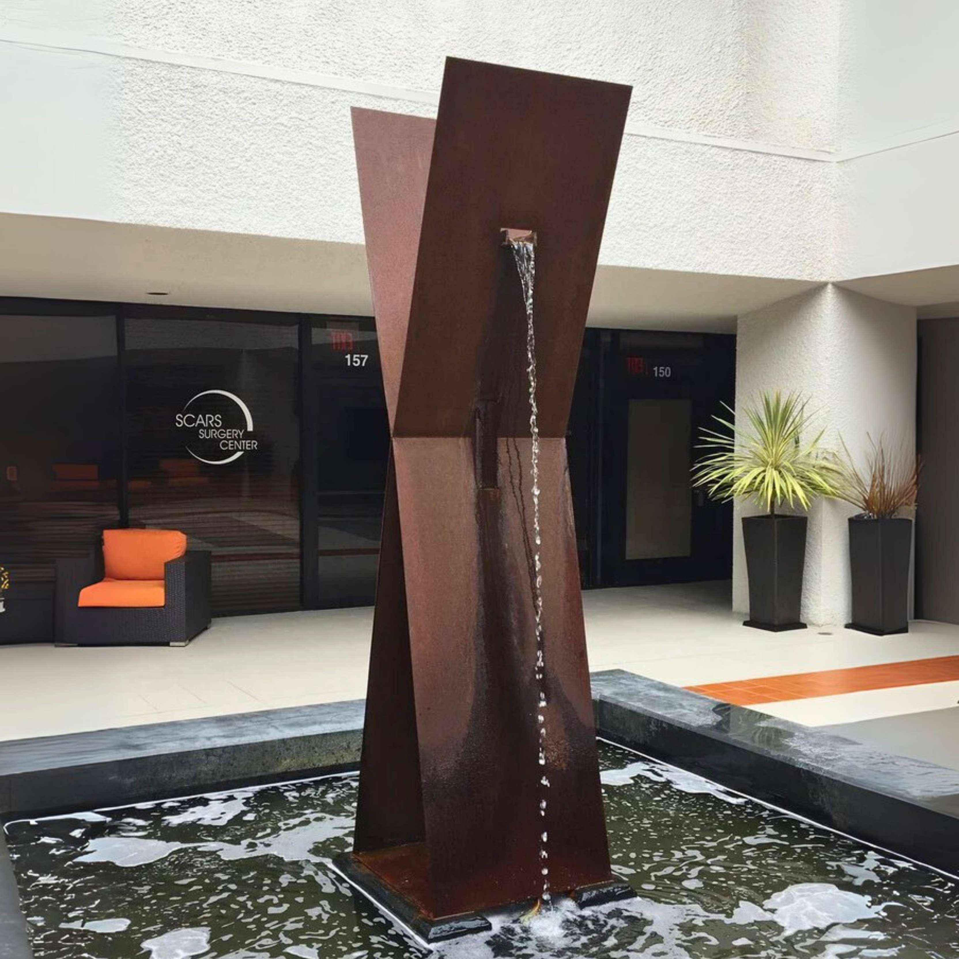 X1 Modern Fountain in Steel
