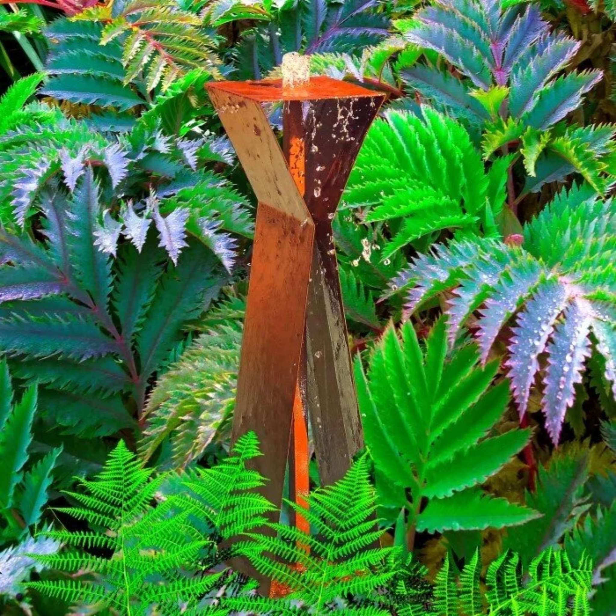 X4 Modern Fountain in Steel