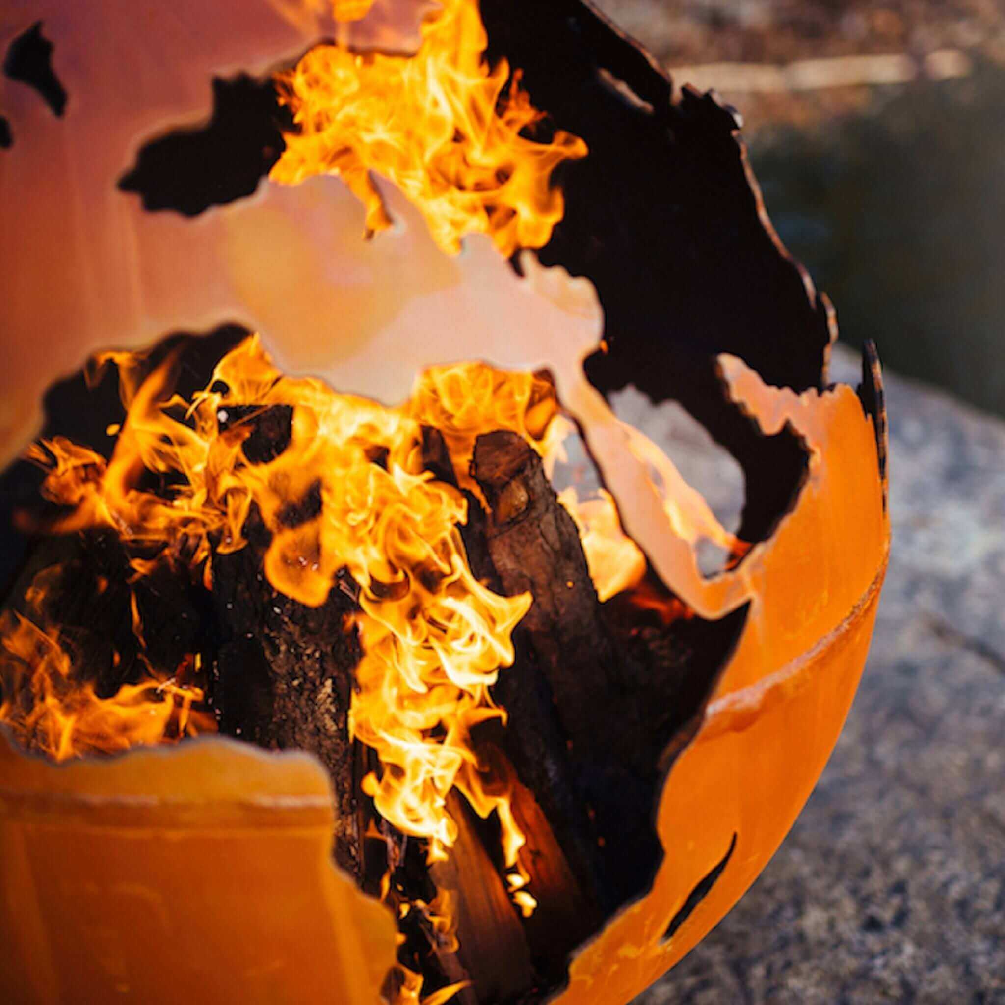 Third Rock Wood Burning Fire Pit in Steel - Fire Pit Art