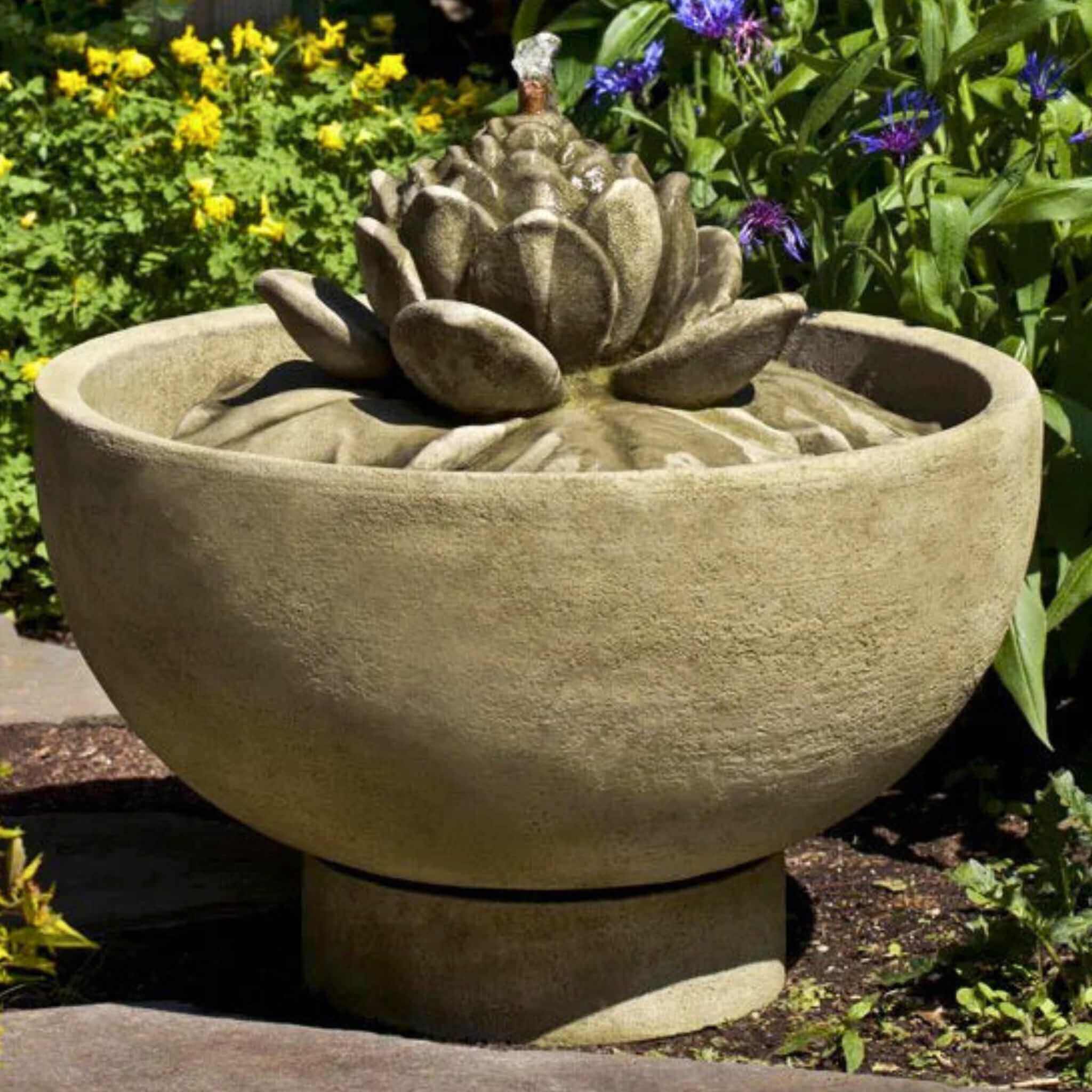 Smithsonian Lotus Concrete Fountain - Campania #FT236