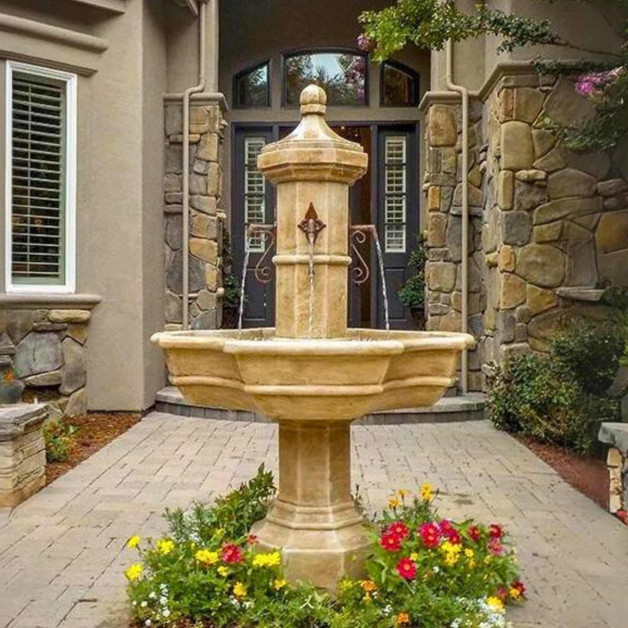 Roubaix Concrete Fountain - Giannini #1723