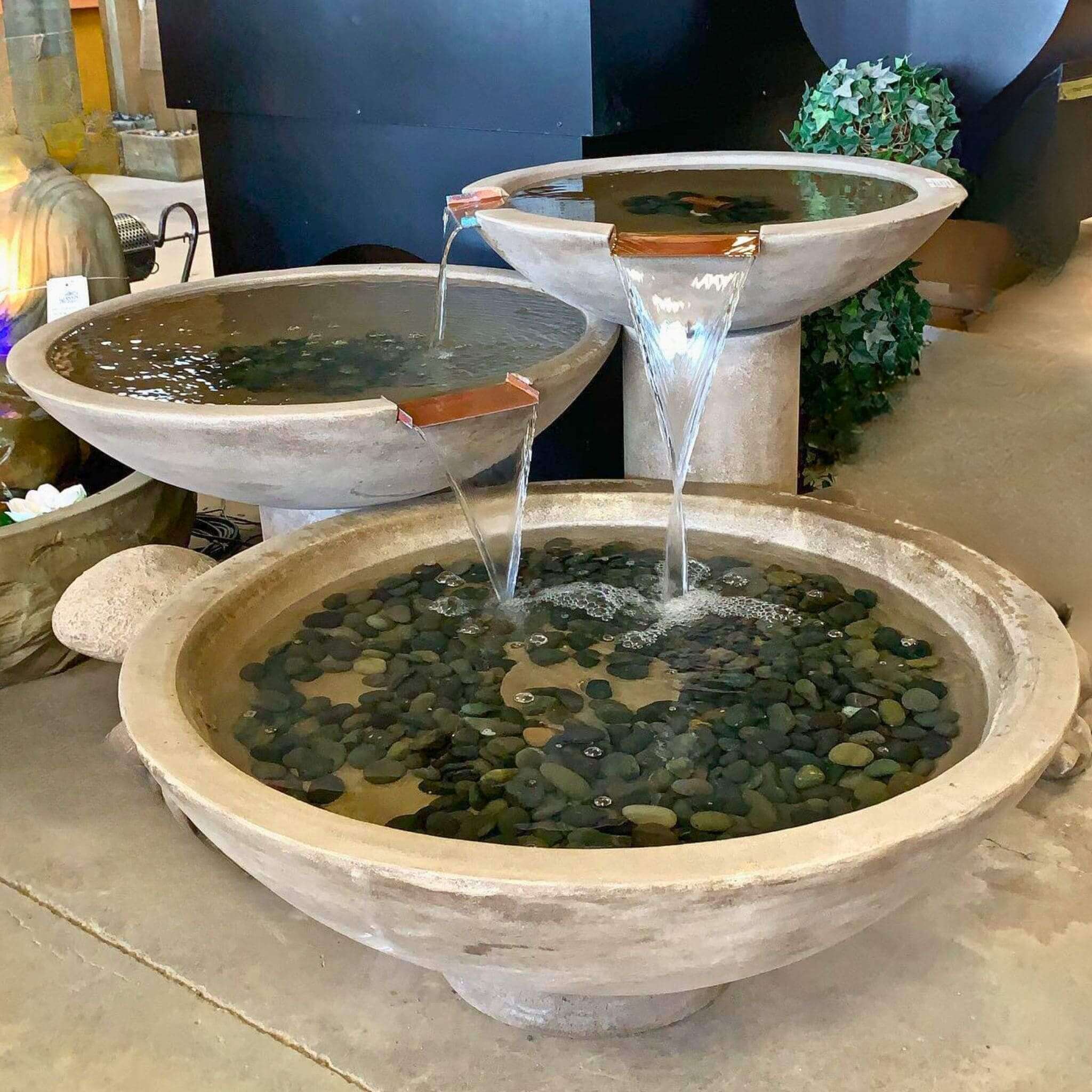 Scottsdale Concrete Fountain - Giannini #1749
