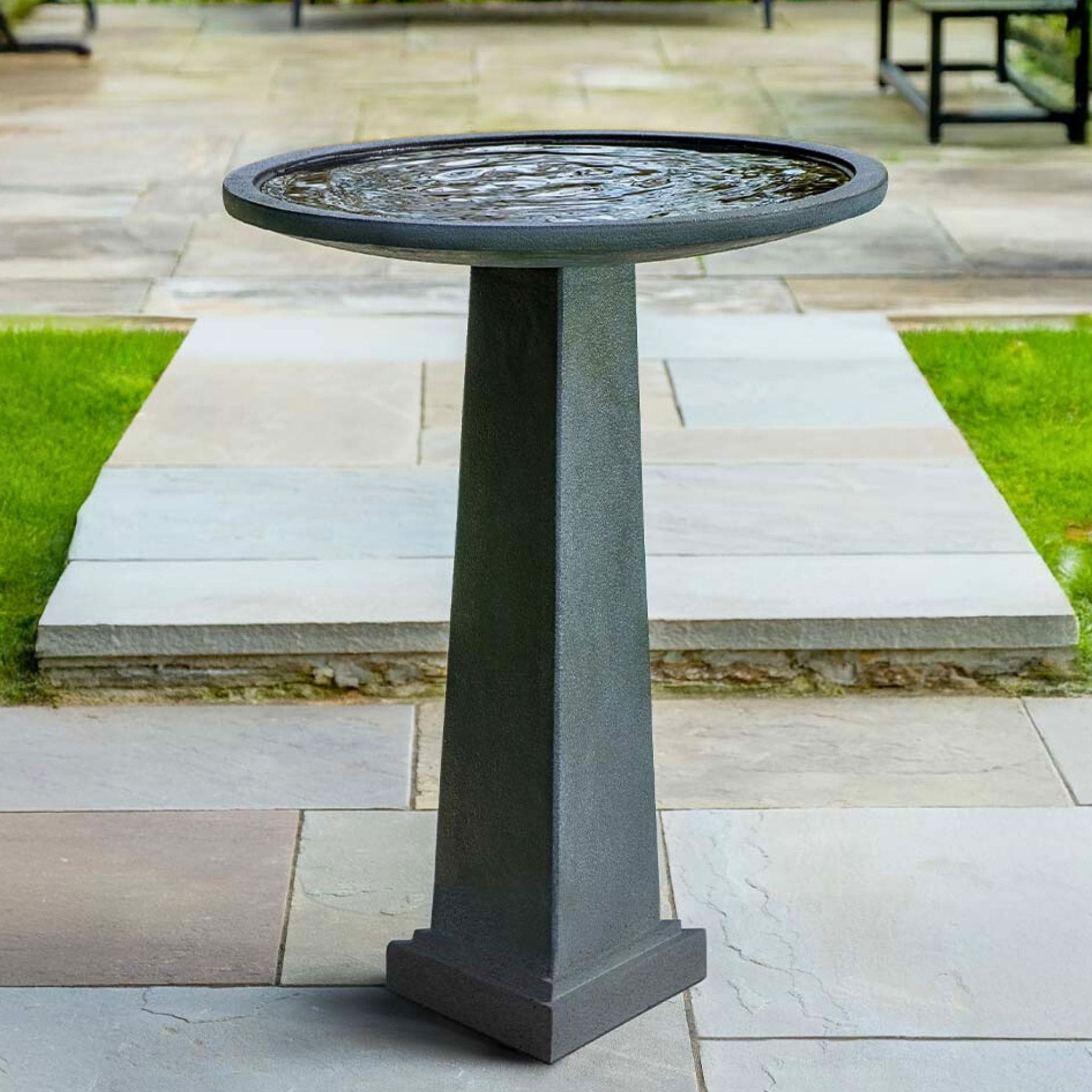 The Spire Concrete Bird Bath - Campania #B212
