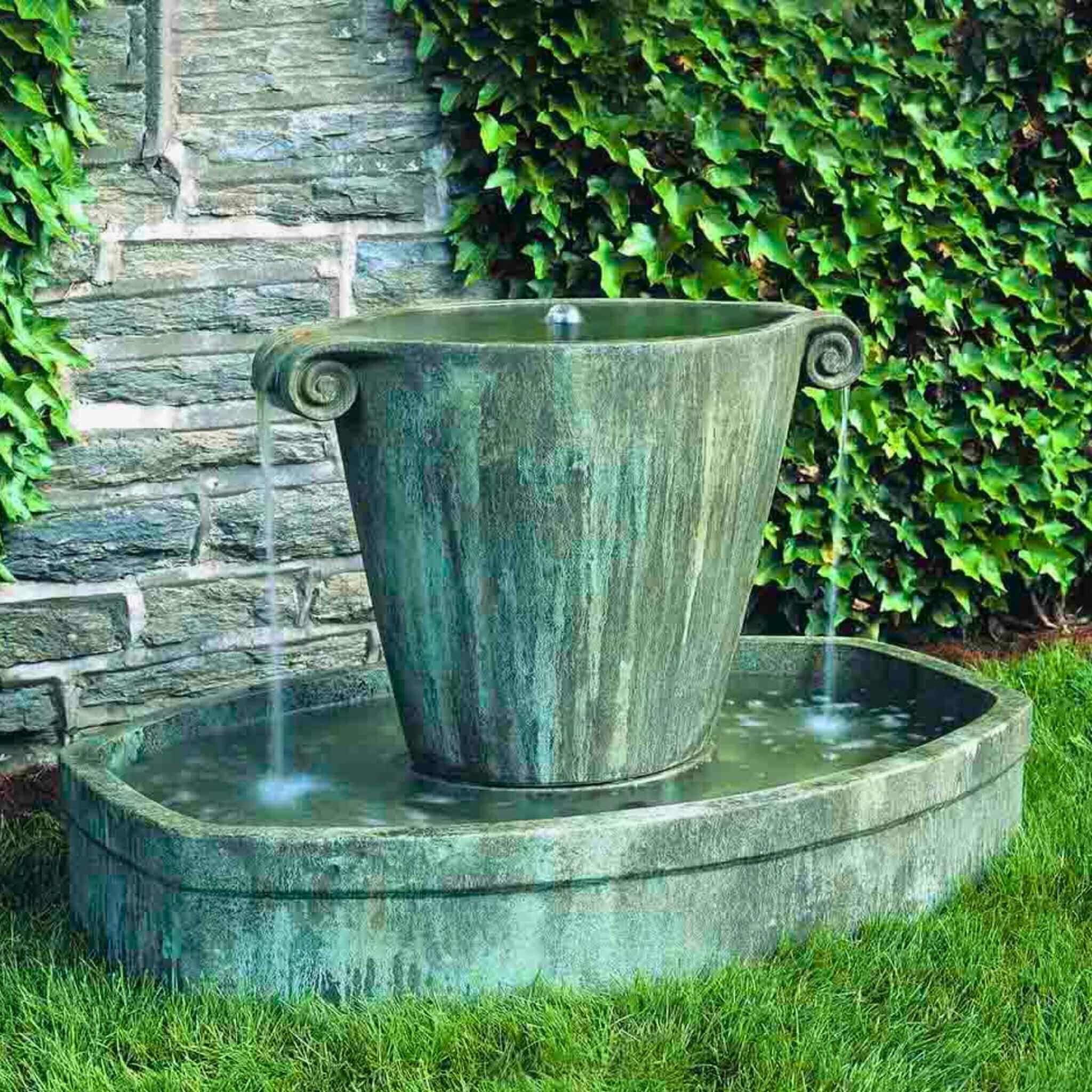 Anfora Concrete Urn Fountain - Thumbnail 2
