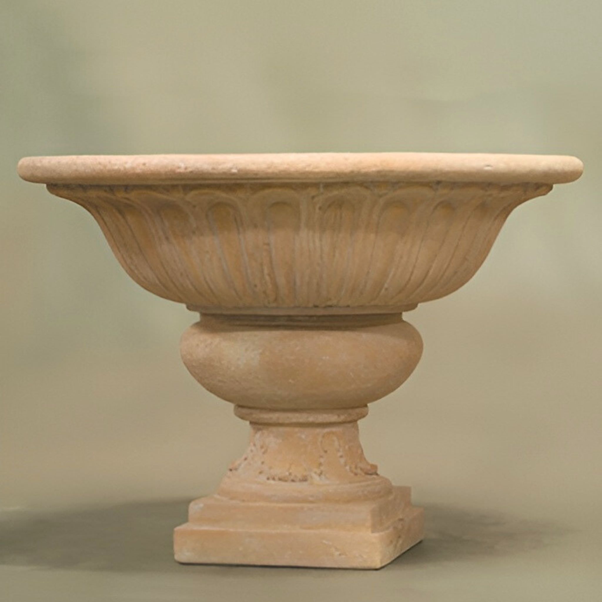 Formal Garden XL Concrete Planter - Fiore #309