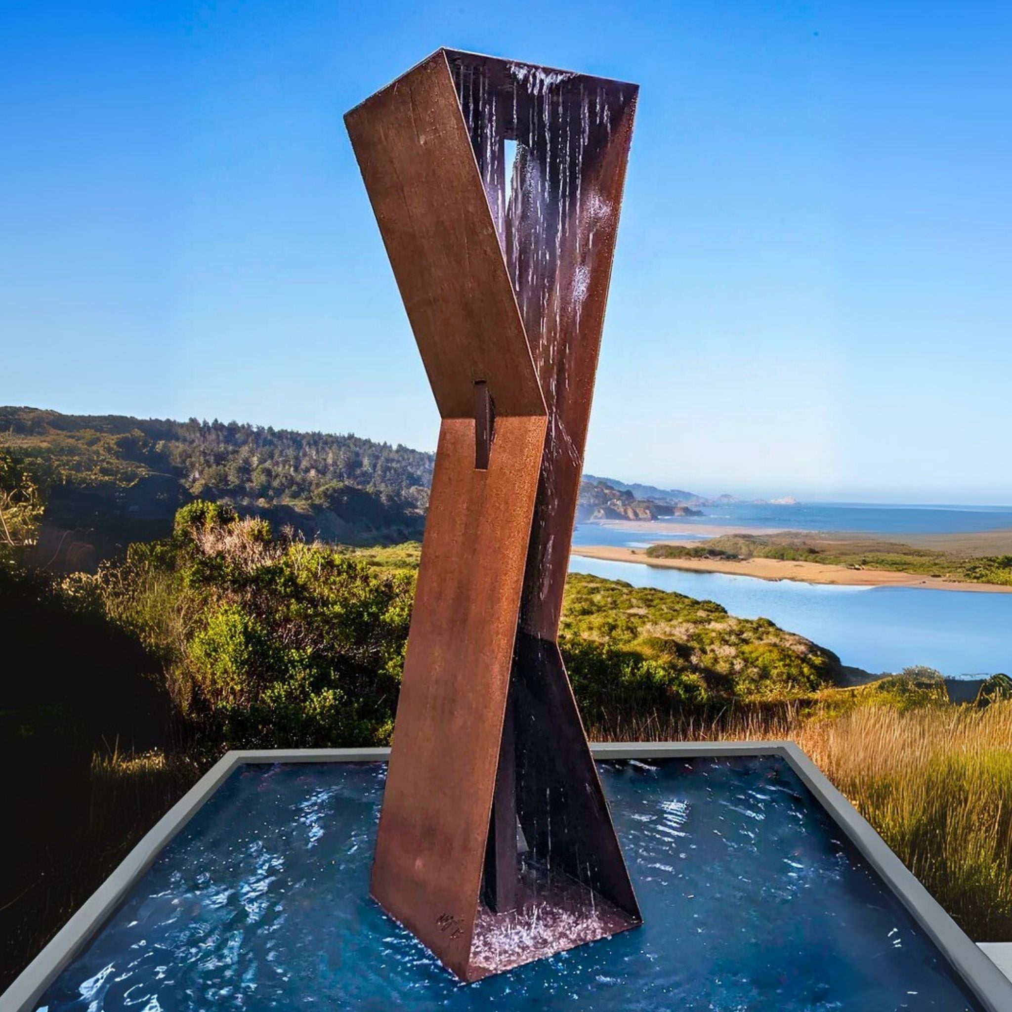 K2 Modern Fountain in Steel