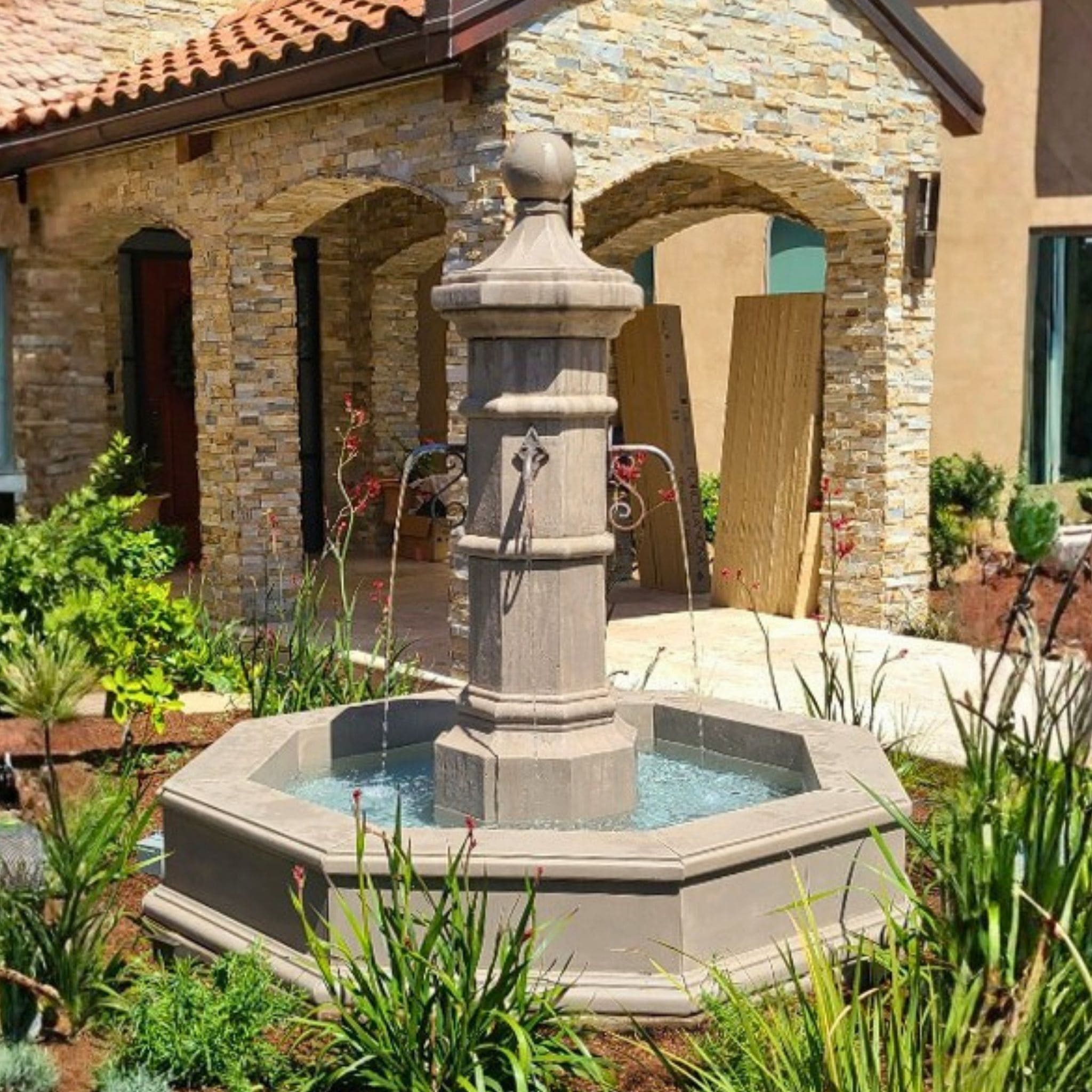 Octavia Concrete Courtyard Pond Fountain - Giannini #1600