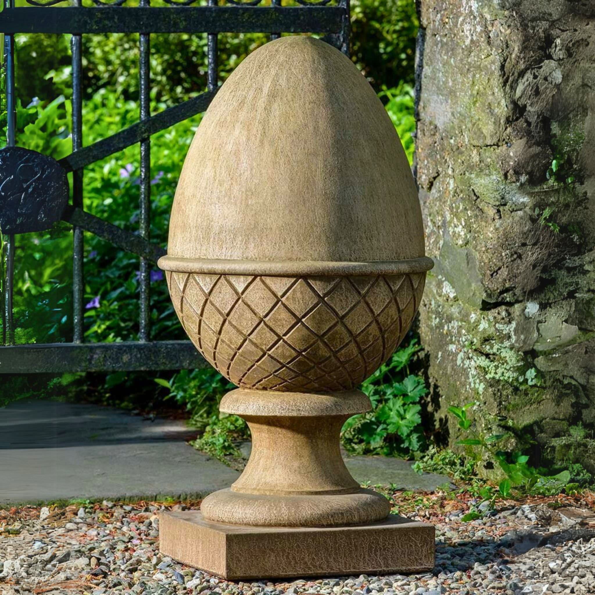 Devonshire Acorn Concrete Finial Statue - Campania #S534